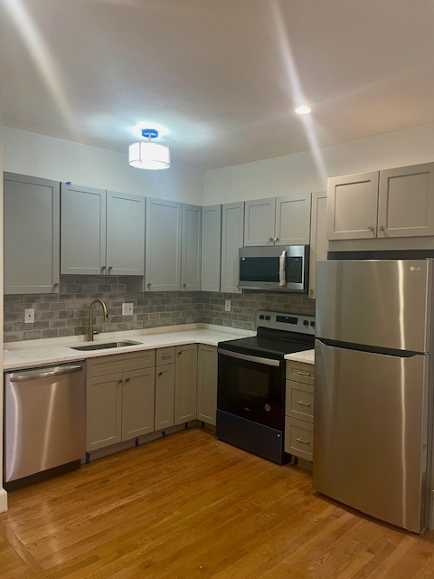 2 bed, 1 bath apartment for rent at 41 East Springfield St Unit 2, South End — photo 3 of 8