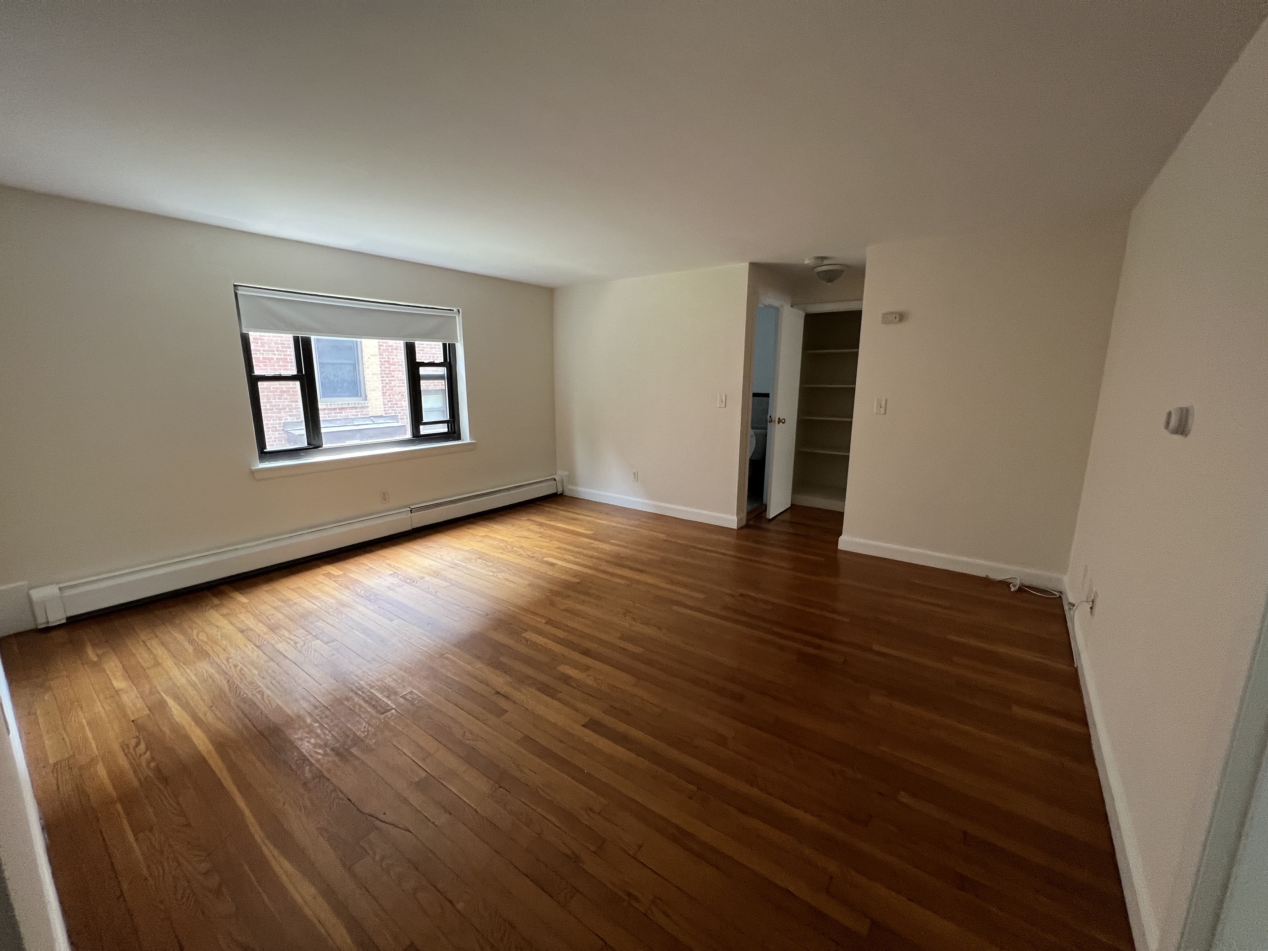 2 bed, 1 bath apartment for rent at 44 Harvard Ave Unit 6, Harvard Avenue — photo 4 of 9