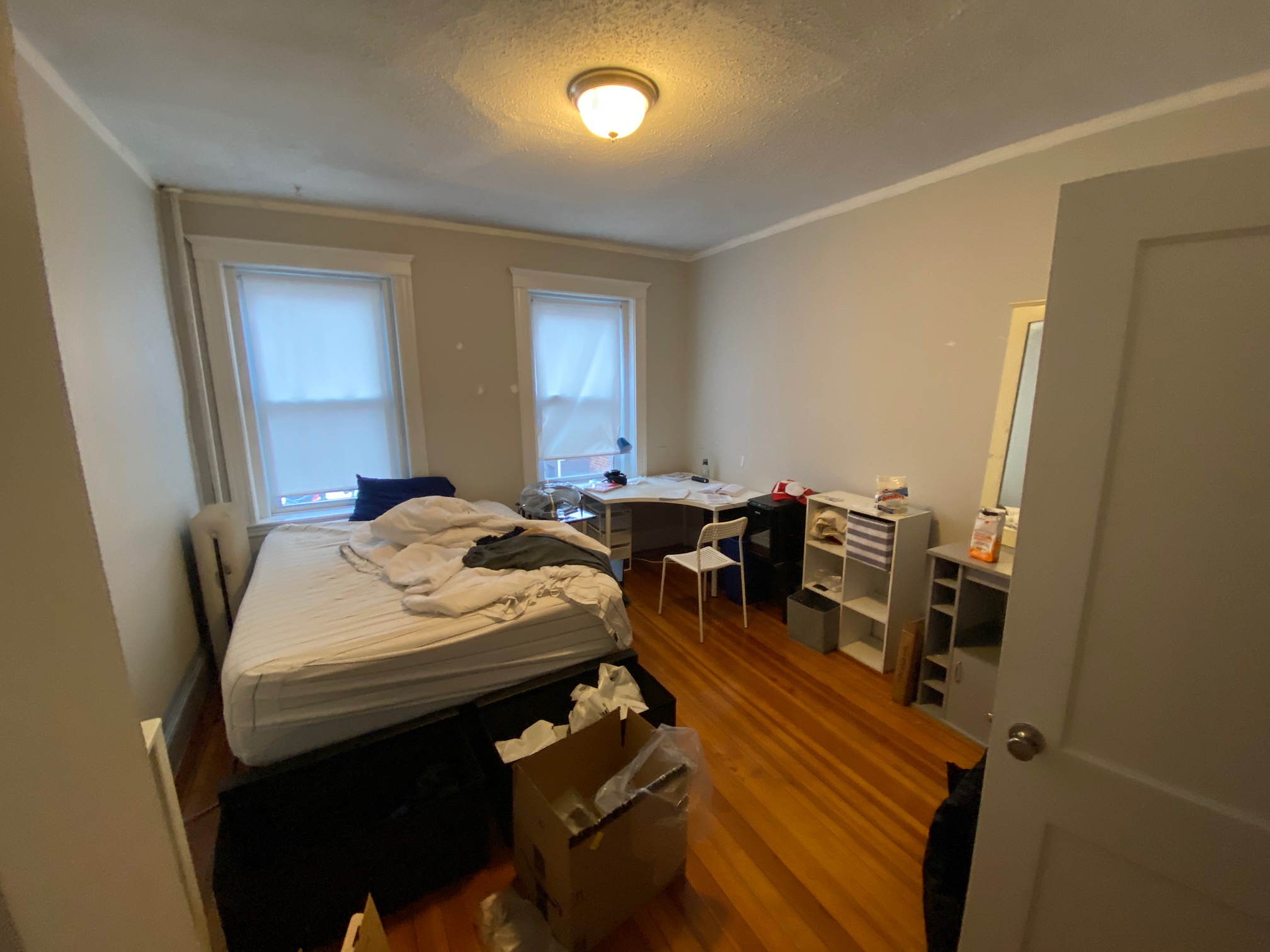 2 bed, 1 bath apartment for rent at 1114 Commonwealth Ave Unit 2, Allston — photo 5 of 6