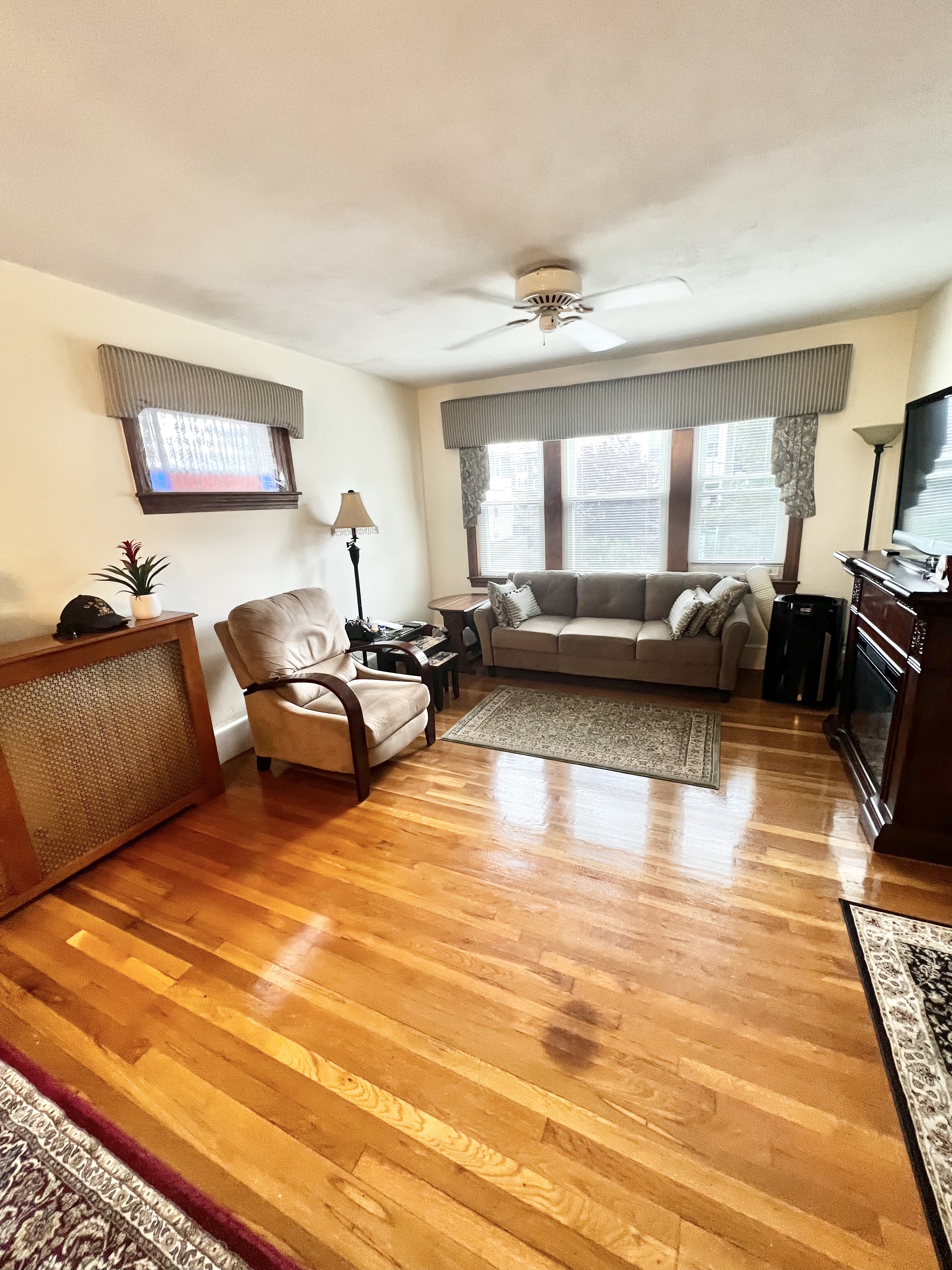 2 bed, 1 bath apartment for rent at 26 Paul St Unit 1, Watertown — photo 6 of 31