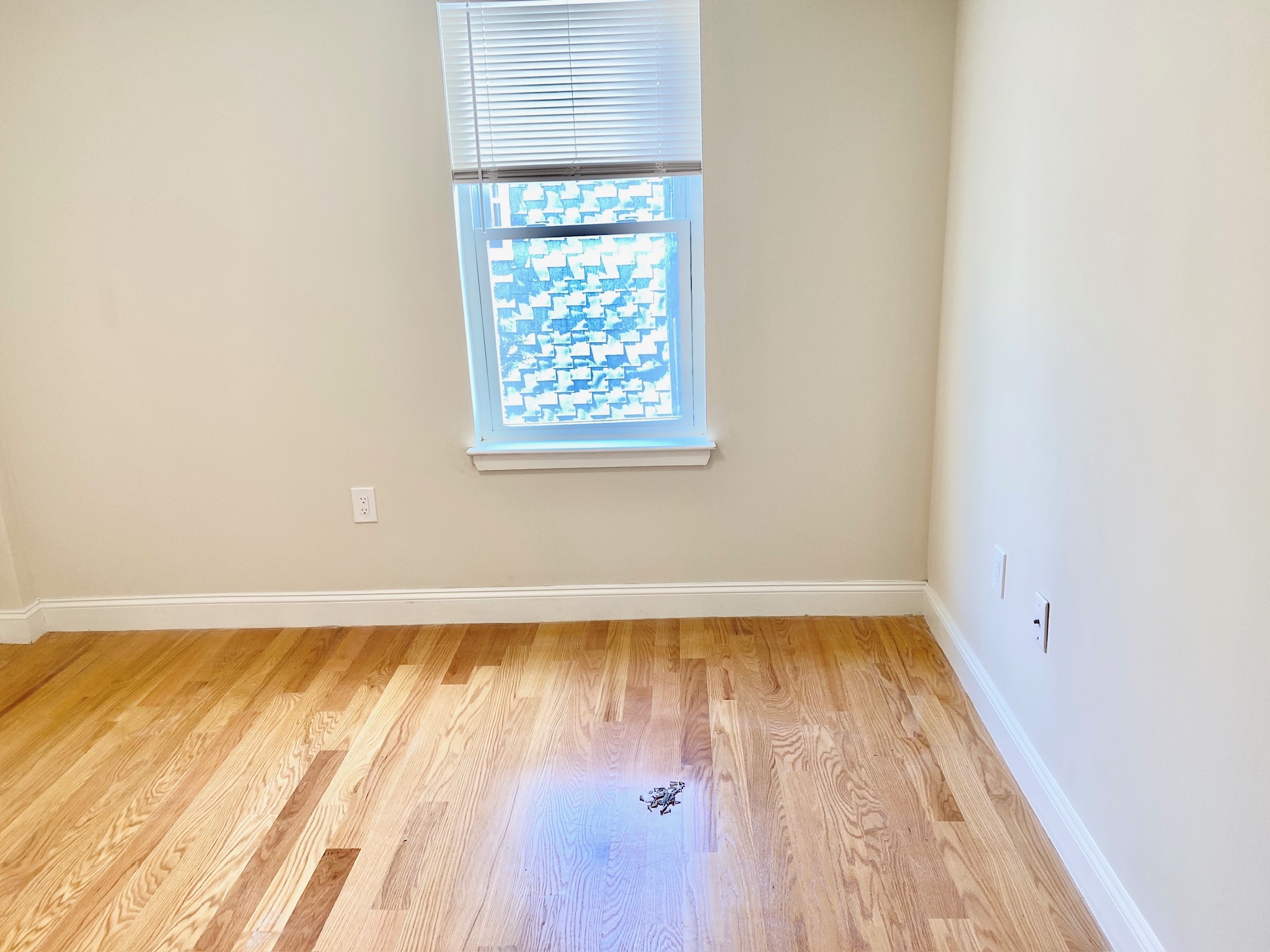 3 bed, 1.5 bath apartment for rent at 9 8th St Unit 3, Kendall Square — photo 8 of 13