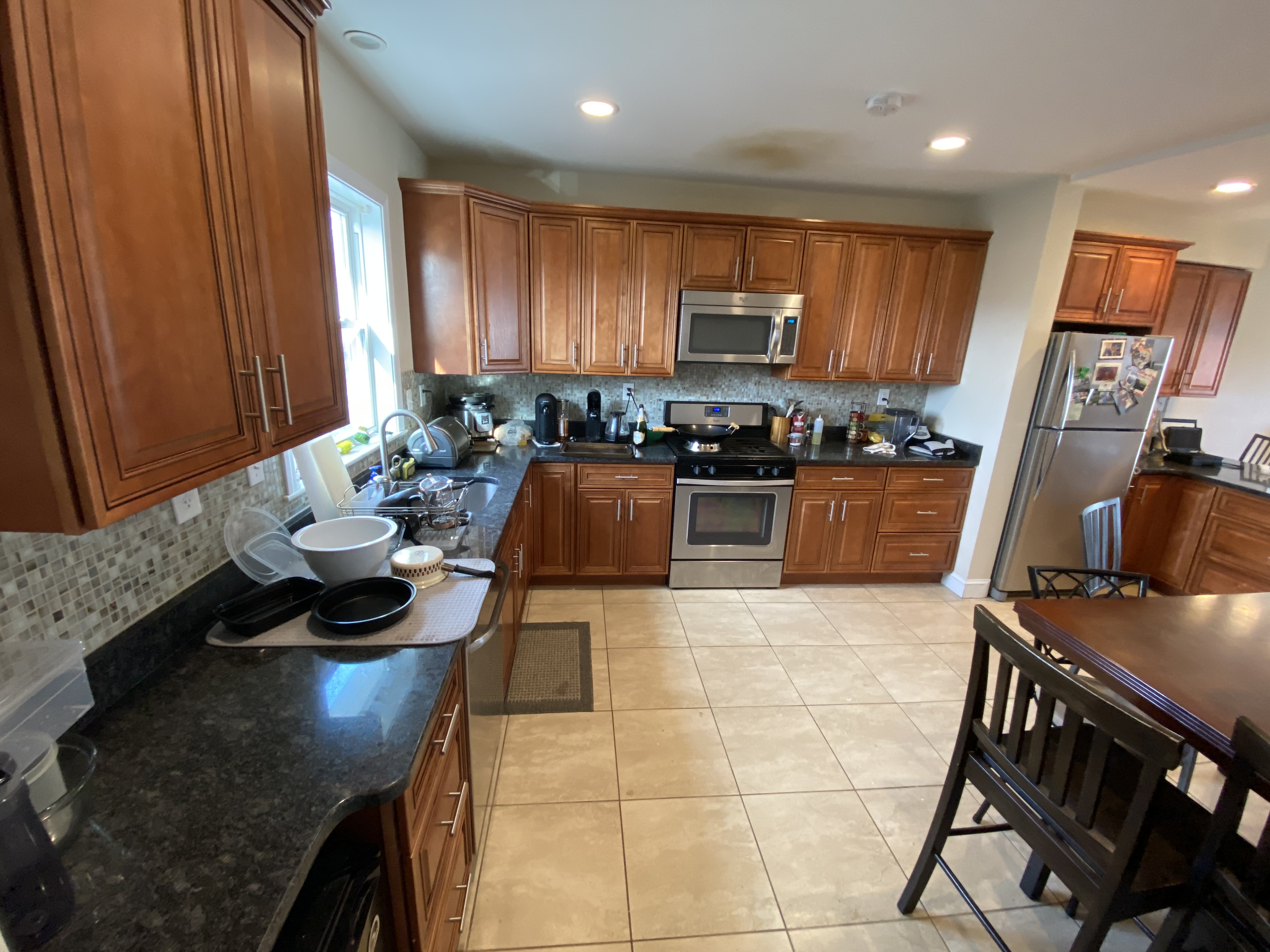5 bed, 3 bath apartment for rent at 87 Linden St Unit 2, Allston — photo 7 of 35