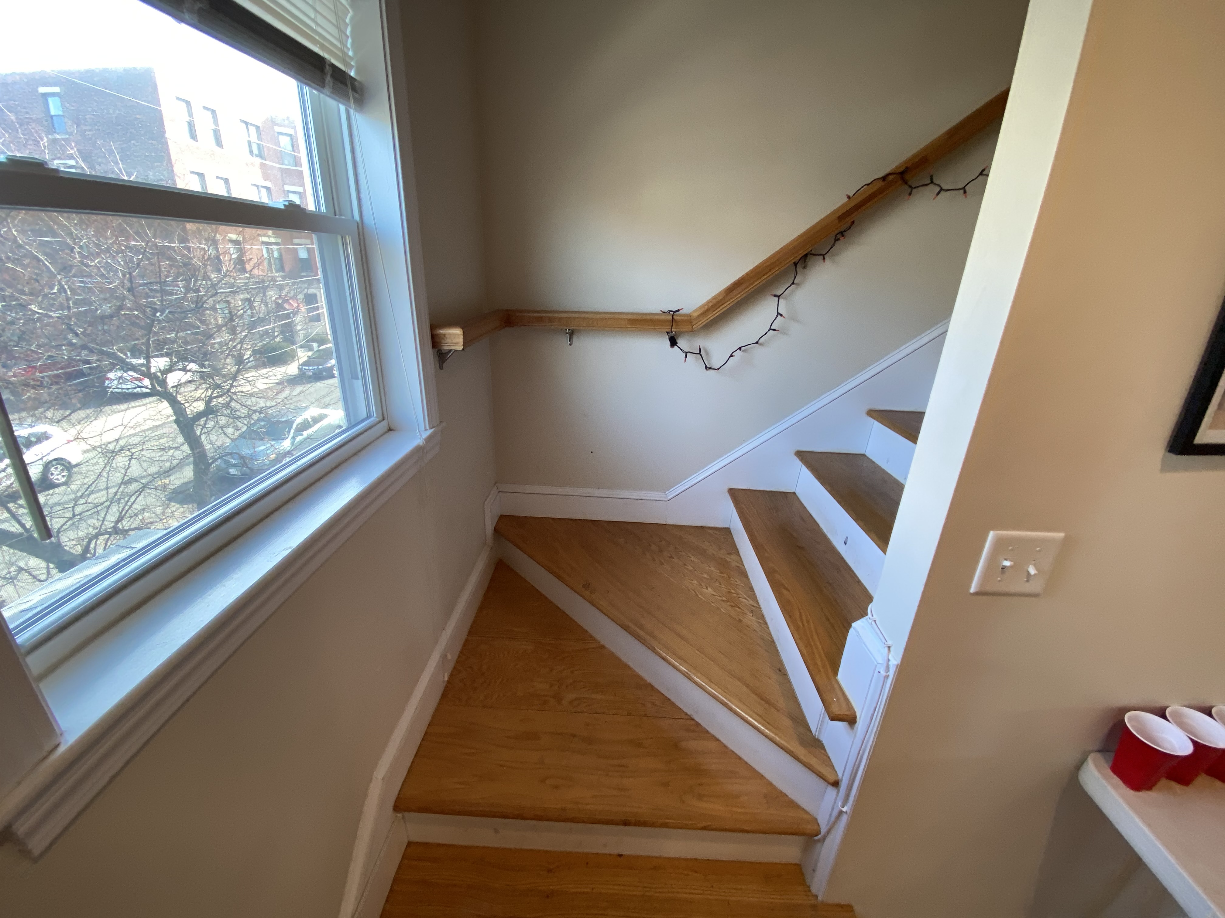 5 bed, 3 bath apartment for rent at 87 Linden St Unit 2, Allston — photo 13 of 35