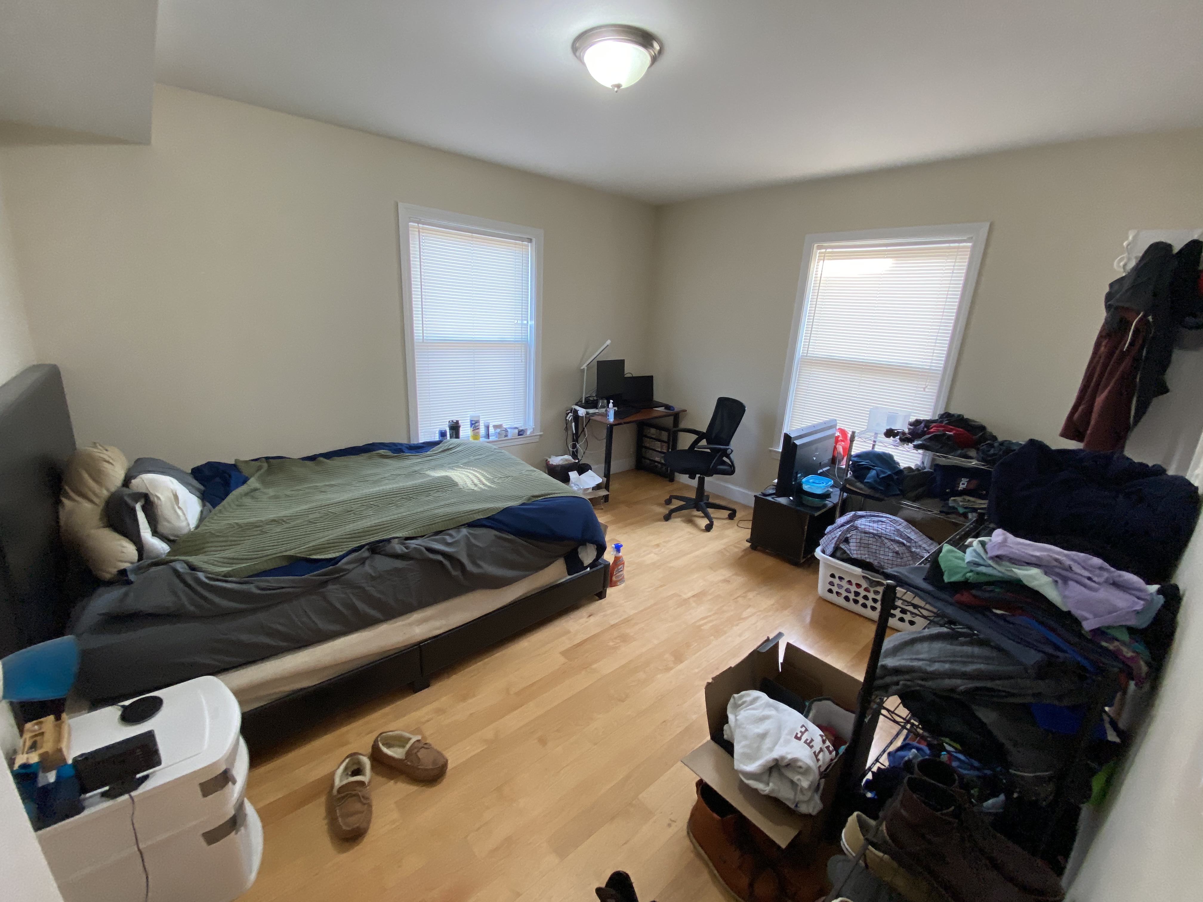 5 bed, 3 bath apartment for rent at 87 Linden St Unit 2, Allston — photo 22 of 35