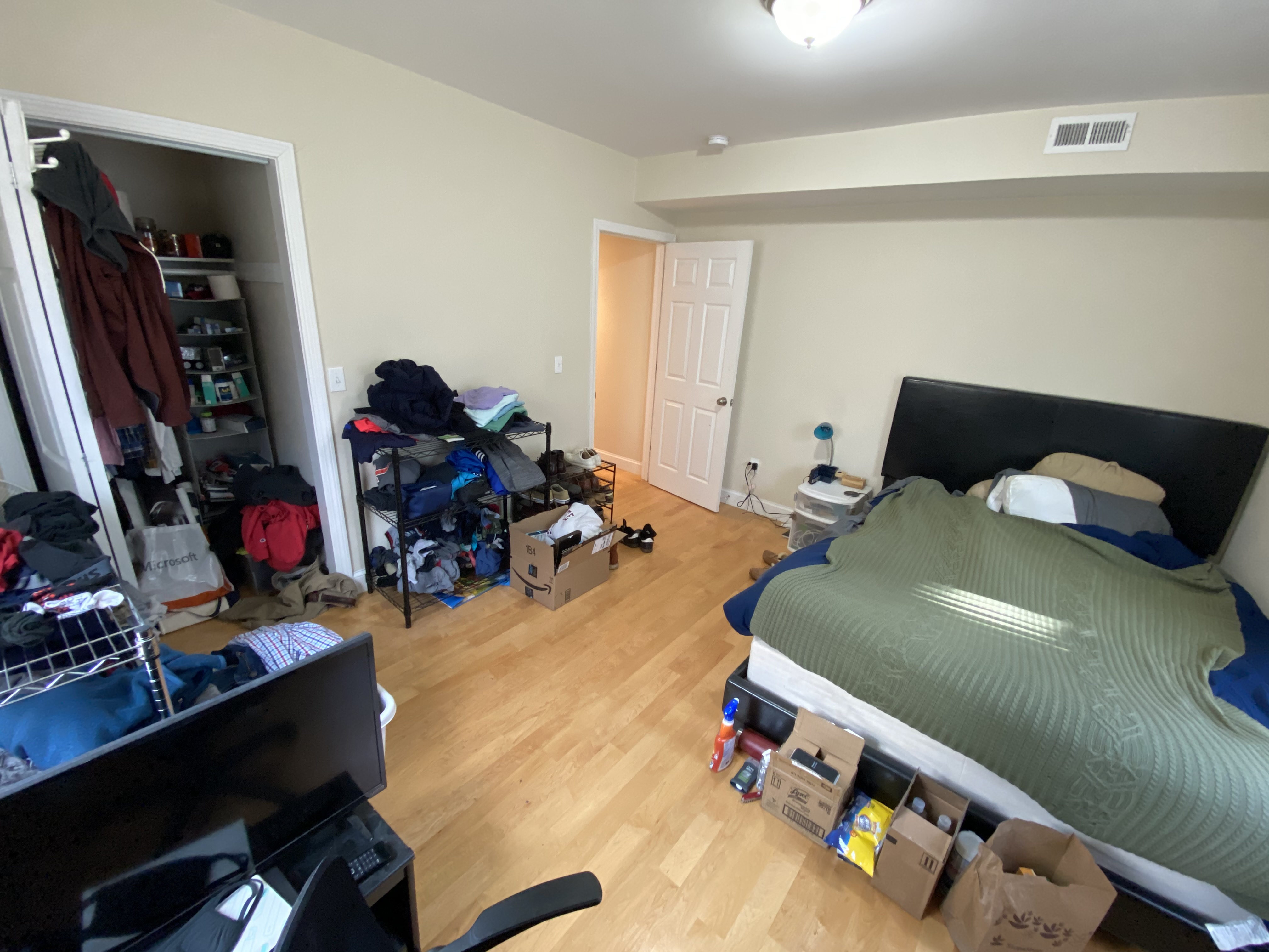 5 bed, 3 bath apartment for rent at 87 Linden St Unit 2, Allston — photo 23 of 35