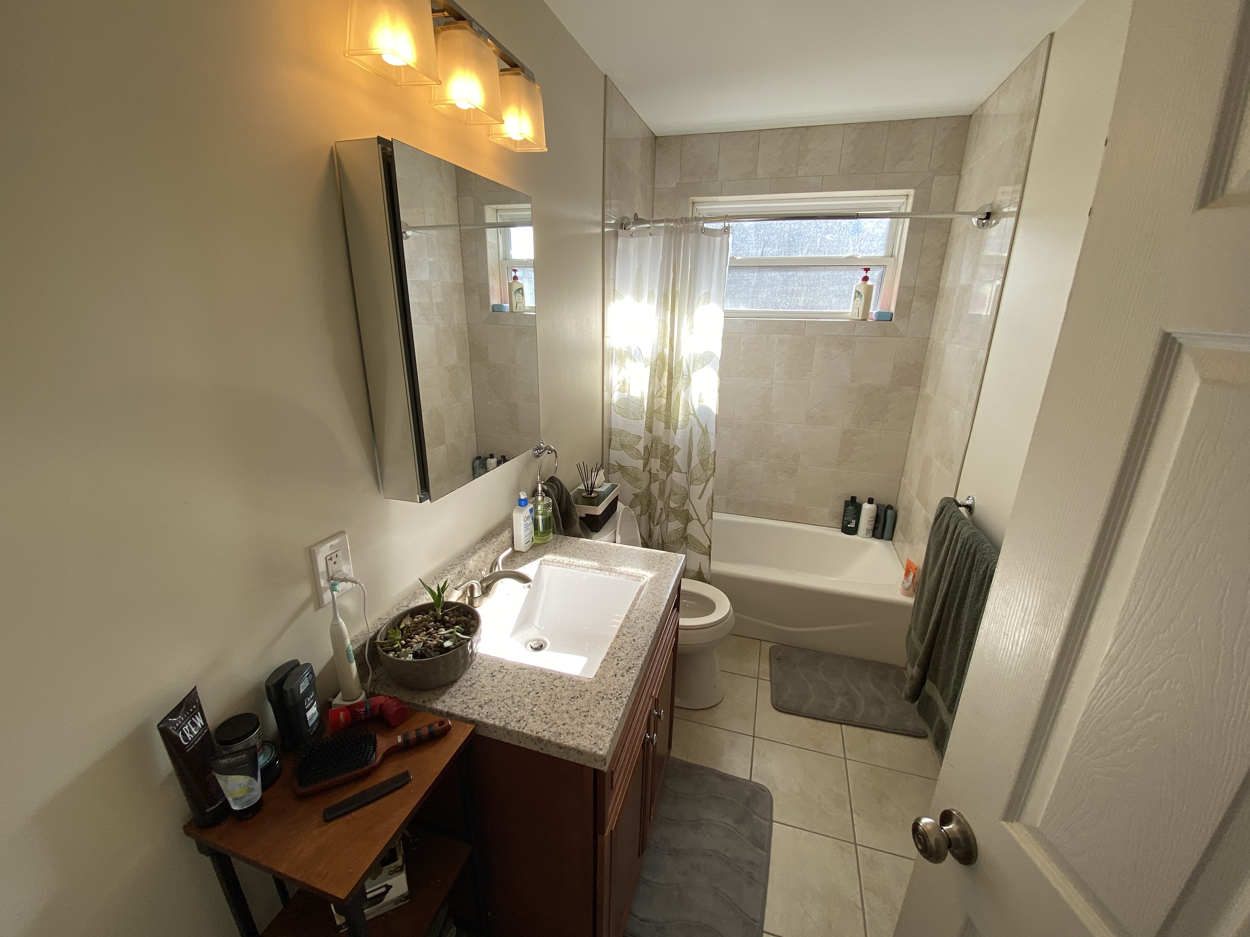 5 bed, 3 bath apartment for rent at 87 Linden St Unit 2, Allston — photo 26 of 35
