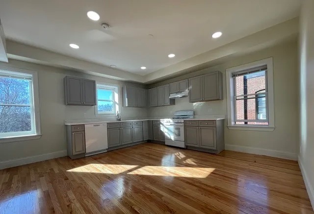 3 bed, 2 bath apartment for rent at 2028 Massachusetts Ave Unit 3, Porter Square