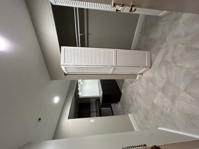 1111 Beacon St, Longwood