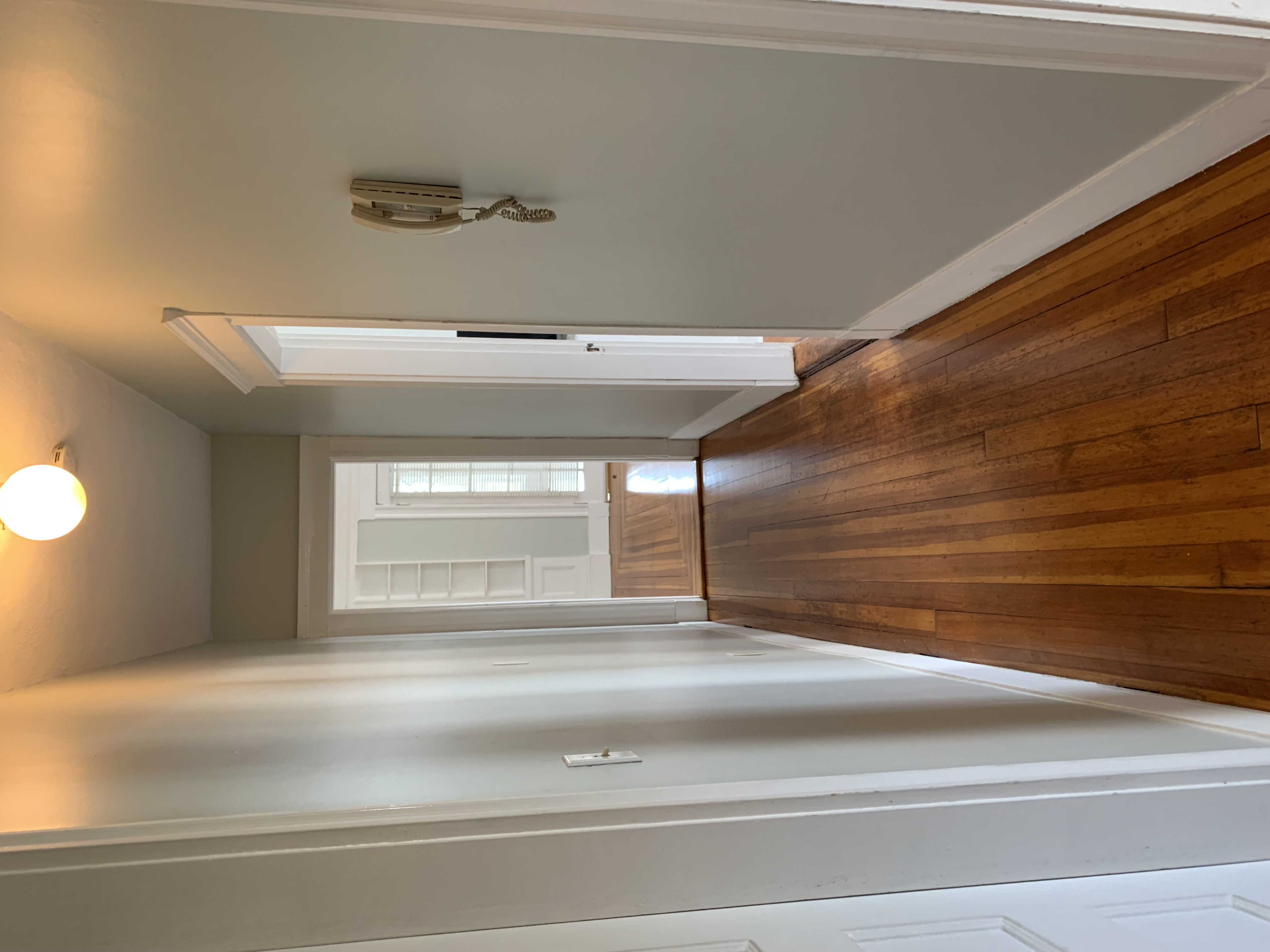 Studio bed, 1 bath apartment for rent at 6 Humphrey St Unit 4, Swampscott — photo 6 of 6