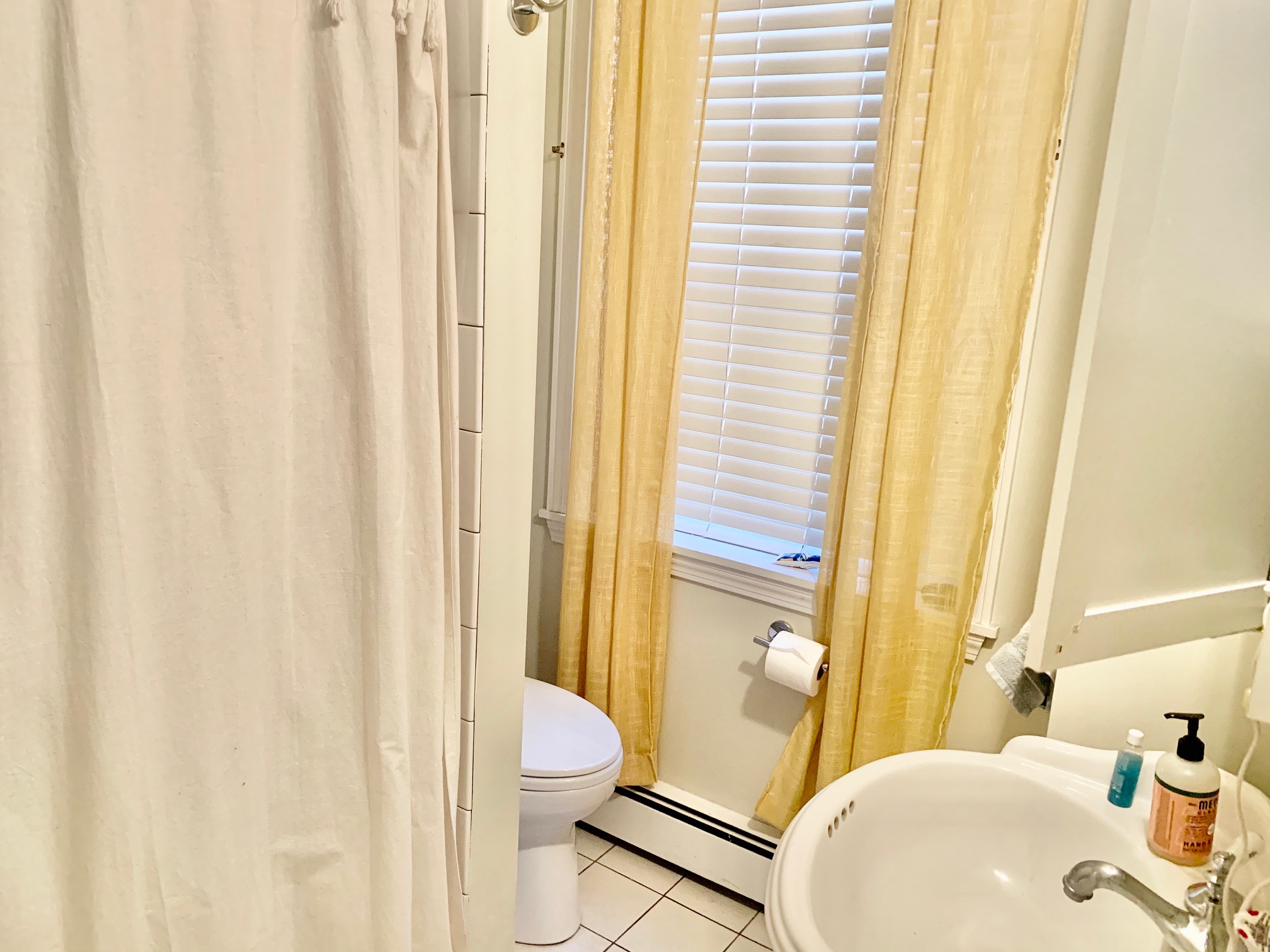 2 bed, 1 bath apartment for rent at 1 Fairfield Pl Unit 1, North End — photo 11 of 13
