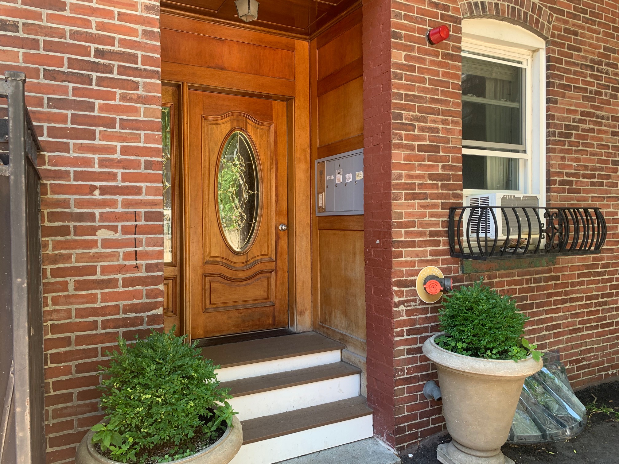 2 bed, 1 bath apartment for rent at 1 Fairfield Pl Unit 1, North End — photo 13 of 13