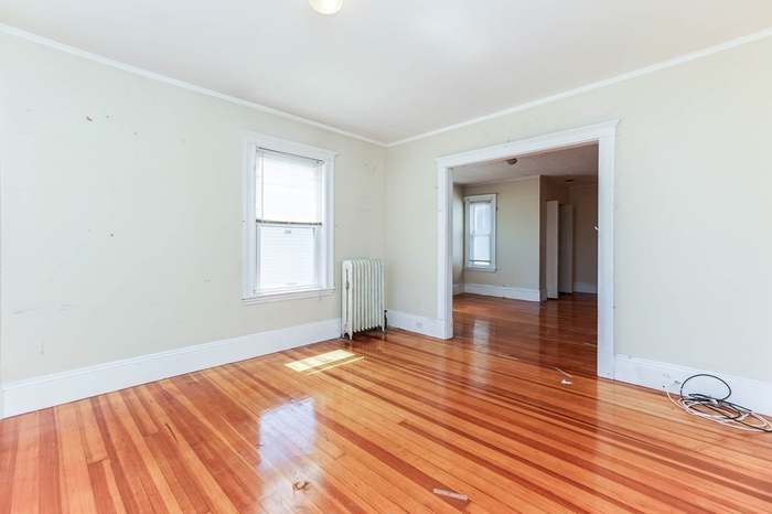 3 bed, 1 bath apartment for rent at 25 Osborne St Unit 1, Peabody — photo 14 of 22