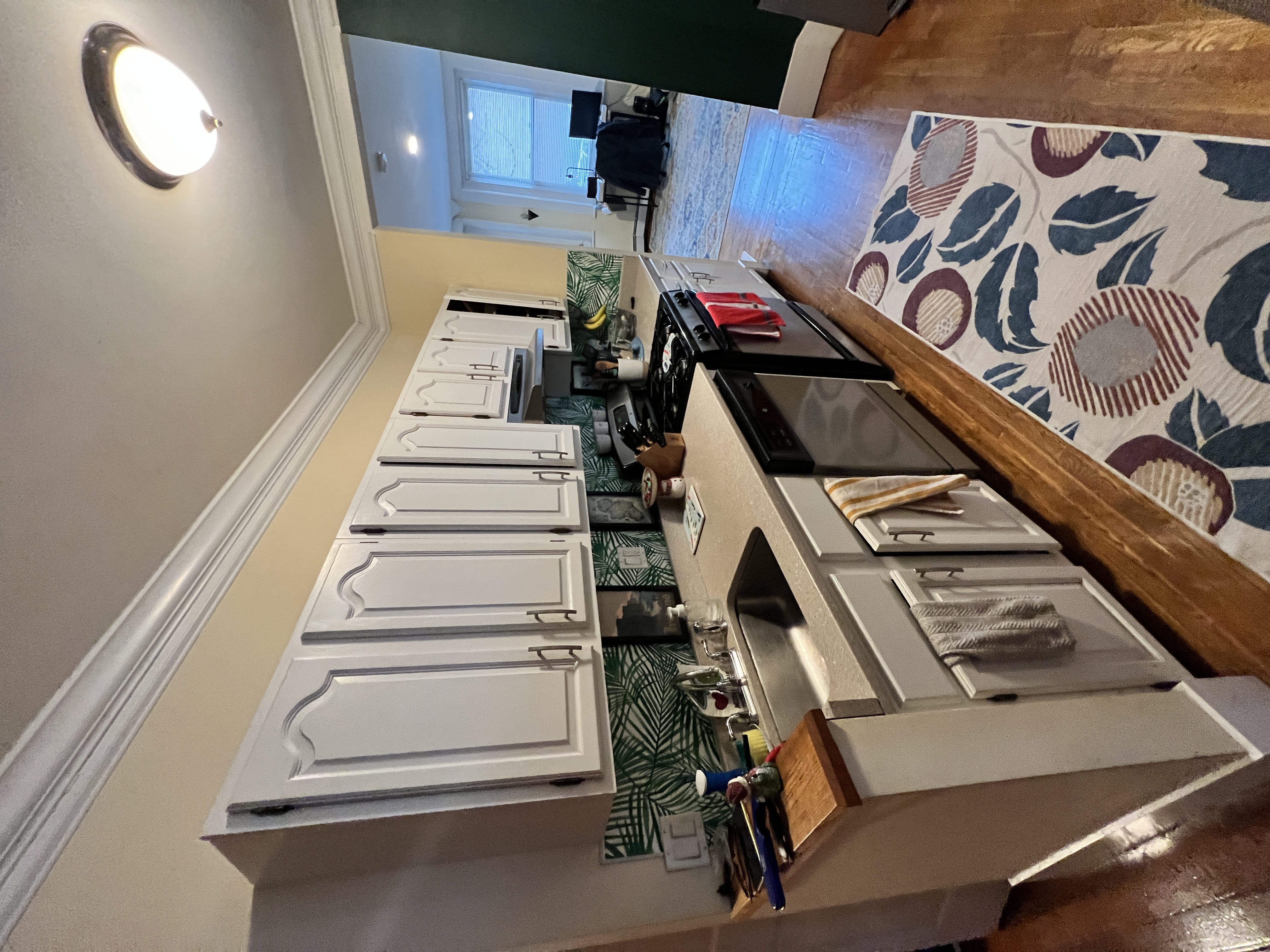 2 bed, 1 bath apartment for rent at 2 Pearl St Unit 1, Charlestown — photo 4 of 23
