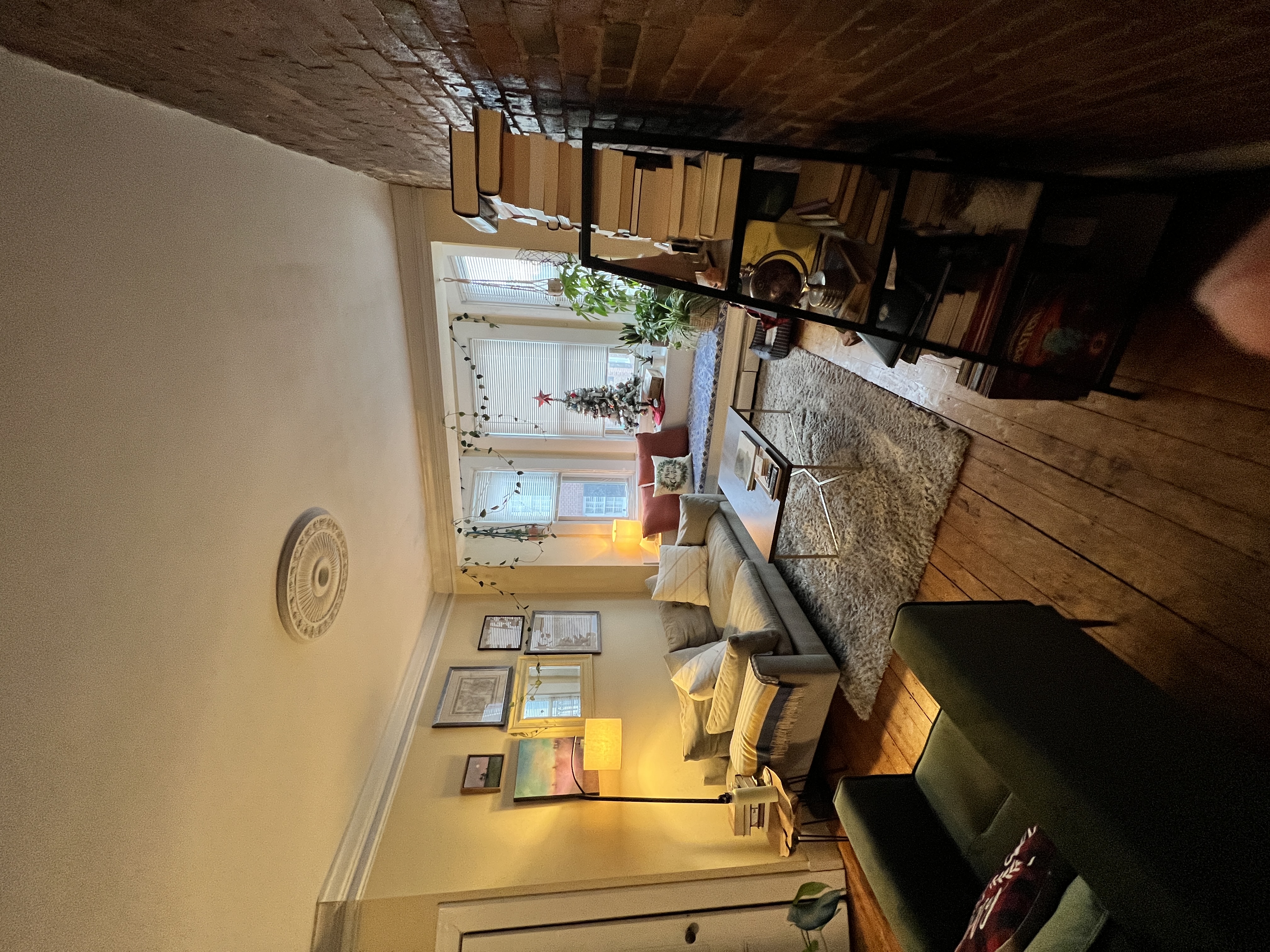 2 bed, 1 bath apartment for rent at 2 Pearl St Unit 1, Charlestown — photo 10 of 23