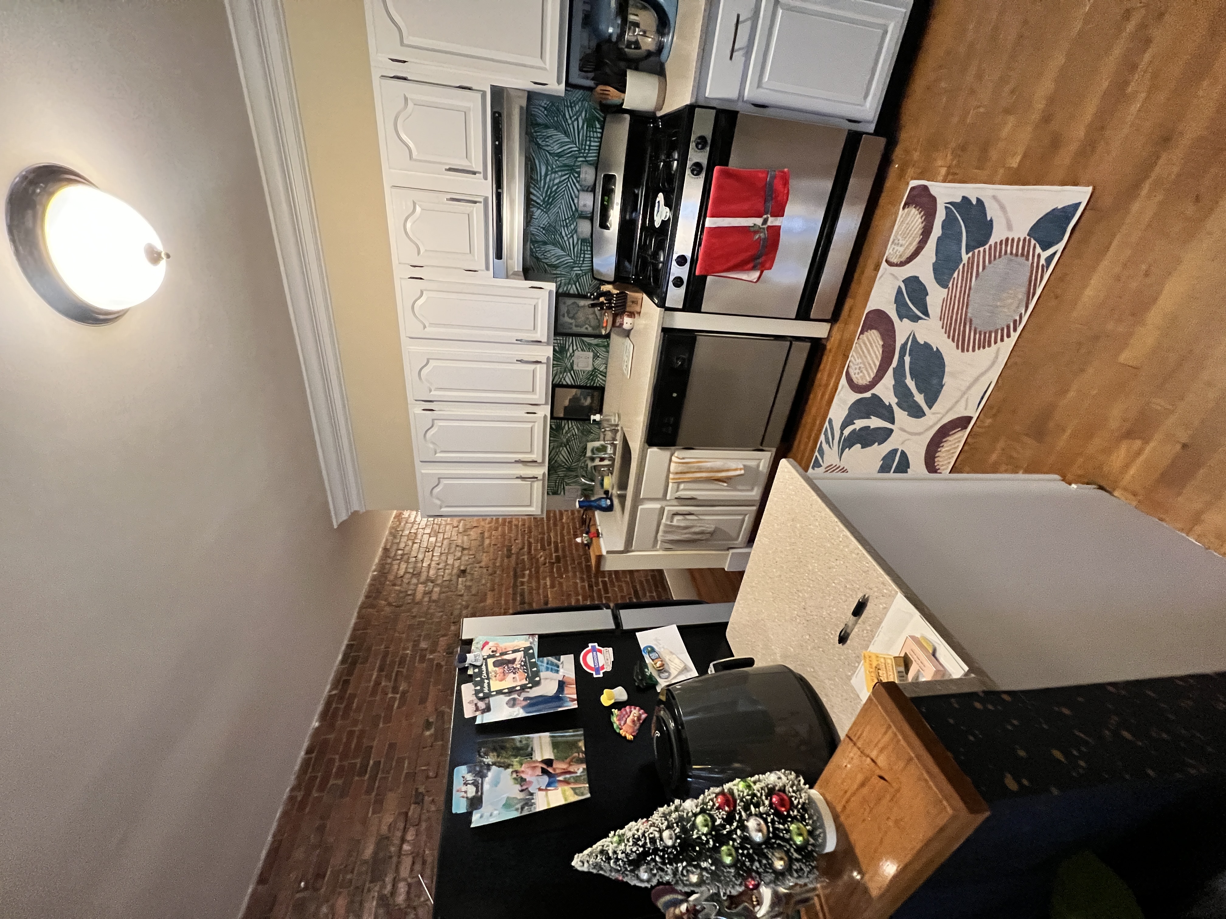 2 bed, 1 bath apartment for rent at 2 Pearl St Unit 1, Charlestown — photo 5 of 23
