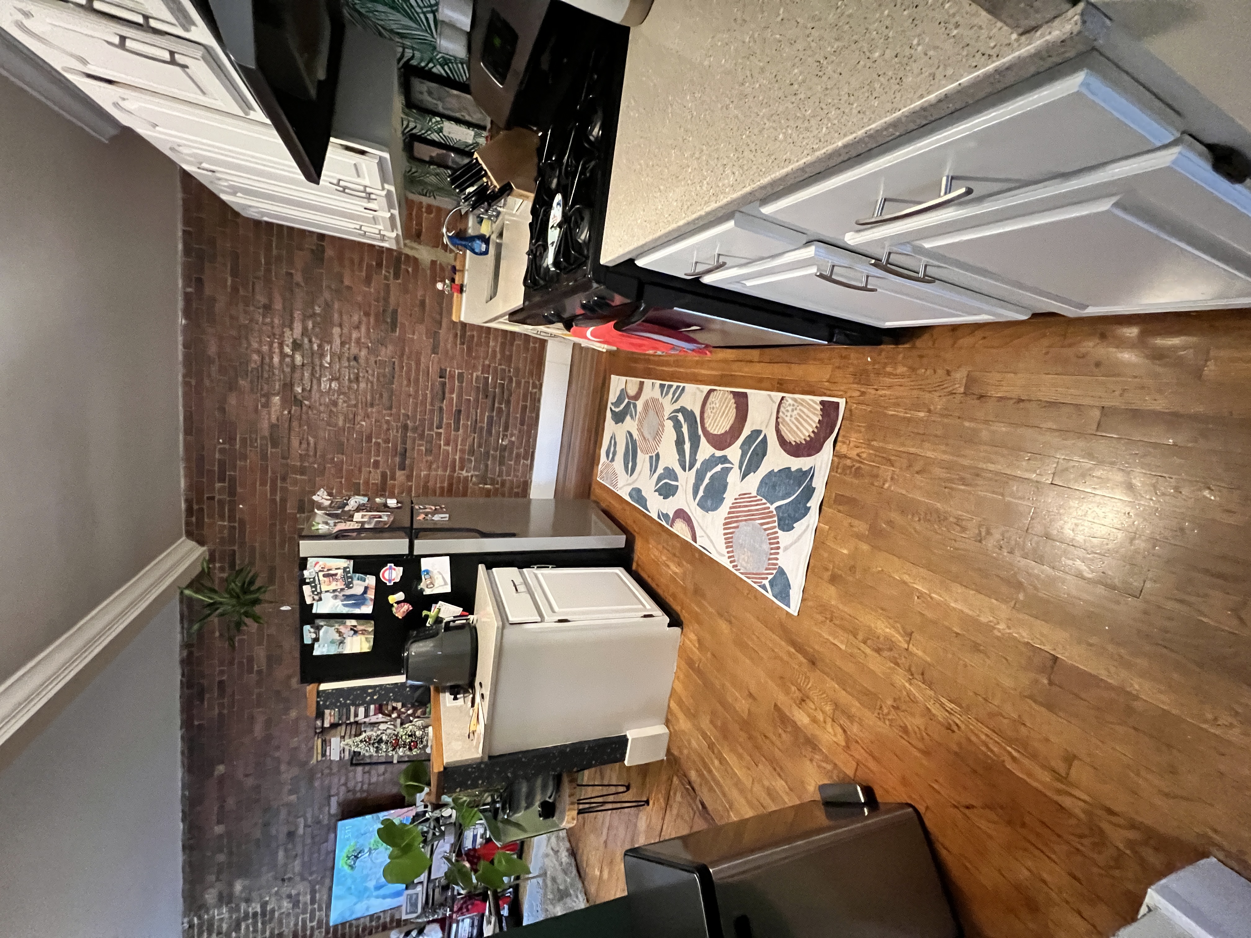 2 bed, 1 bath apartment for rent at 2 Pearl St Unit 1, Charlestown — photo 6 of 23