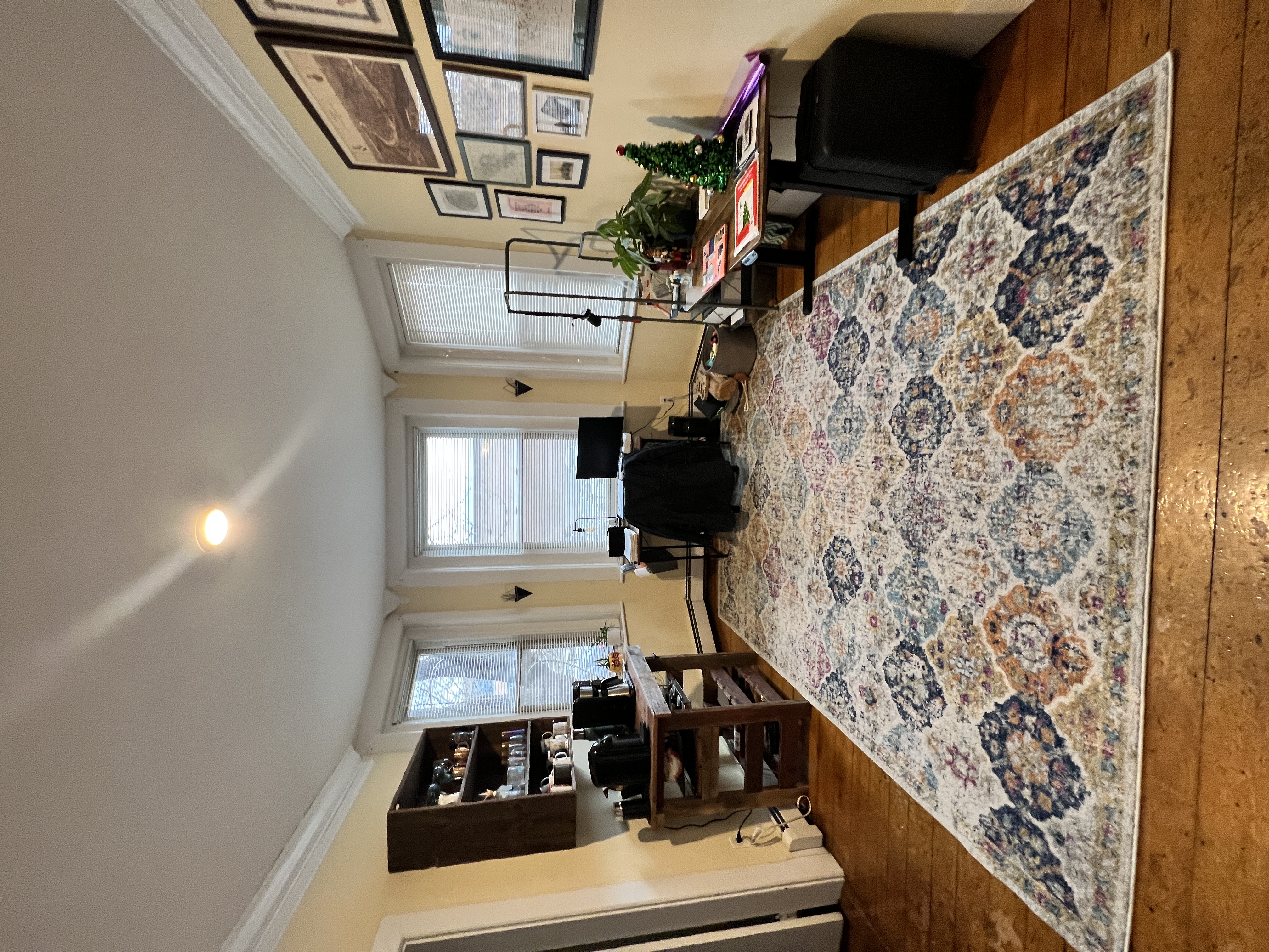 2 bed, 1 bath apartment for rent at 2 Pearl St Unit 1, Charlestown — photo 14 of 23