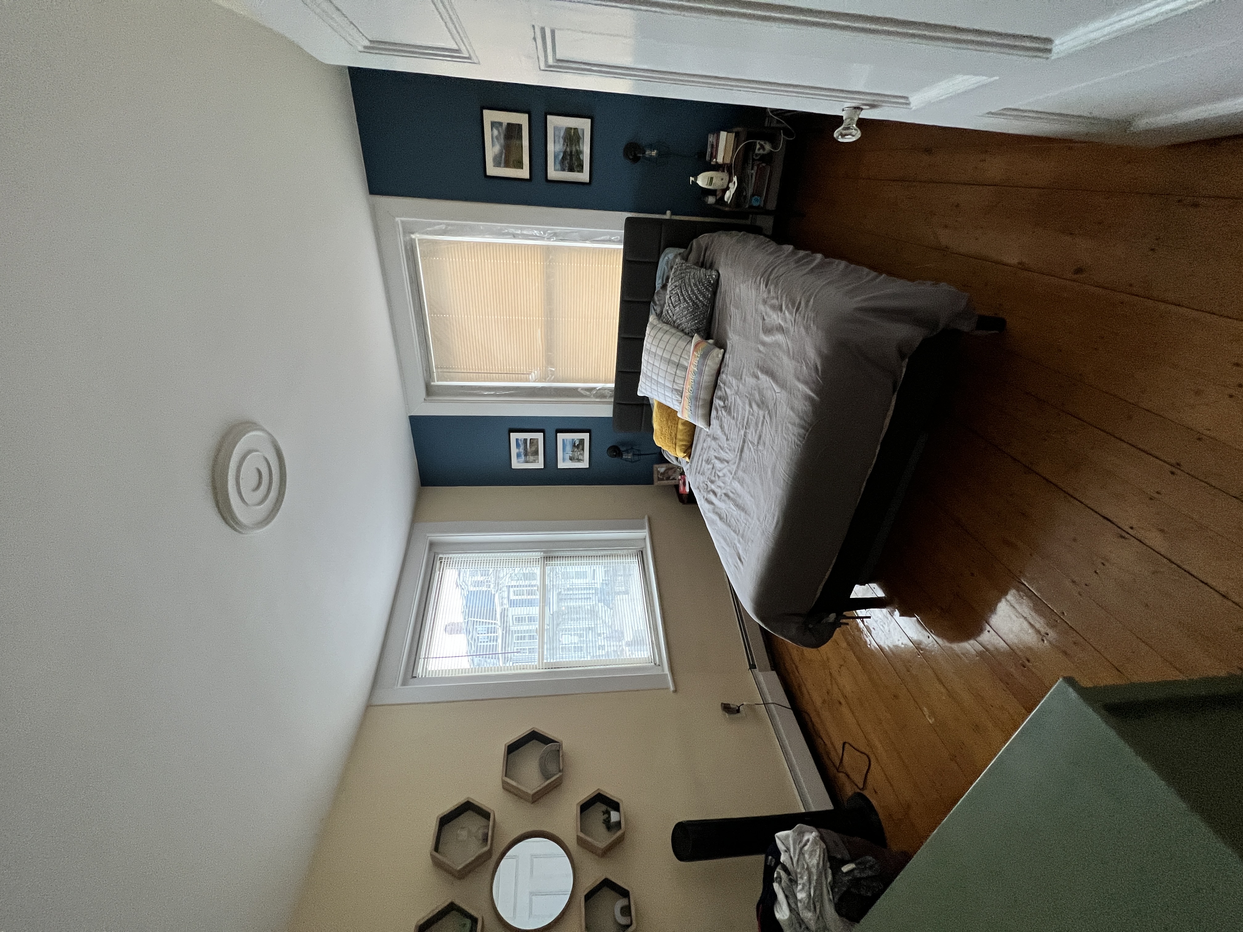 2 bed, 1 bath apartment for rent at 2 Pearl St Unit 1, Charlestown — photo 22 of 23