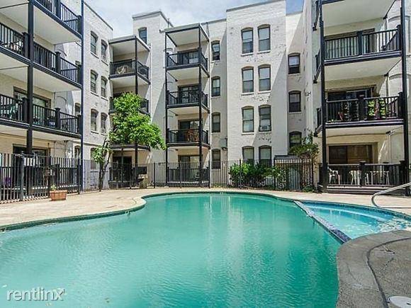 1 bed, 1 bath apartment for rent at 1480 Commonwealth Ave Unit 1B, Brighton — photo 12 of 14