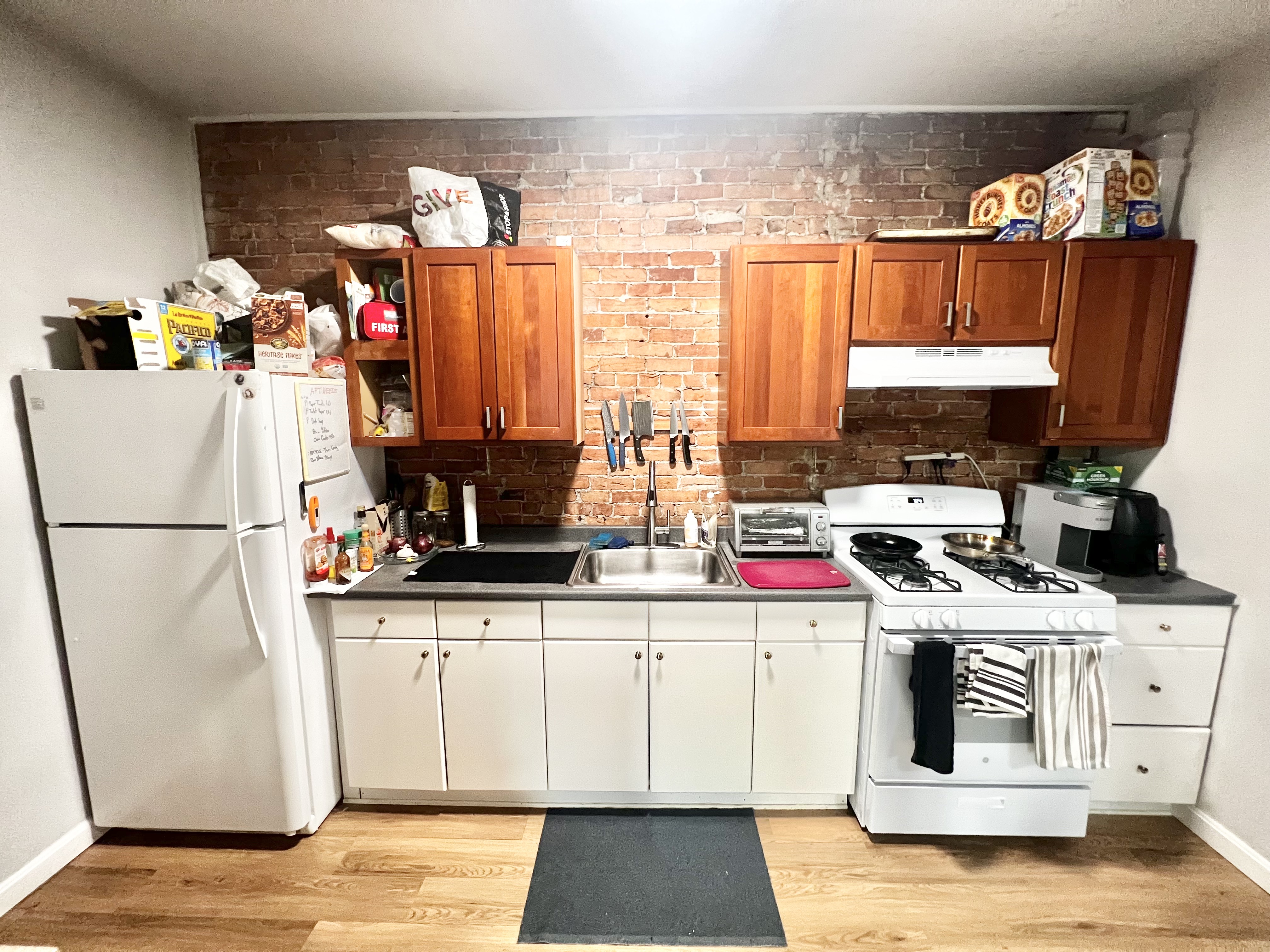 2 bed, 1 bath apartment for rent at 20 Flint St Unit 2, East Somerville — photo 2 of 12
