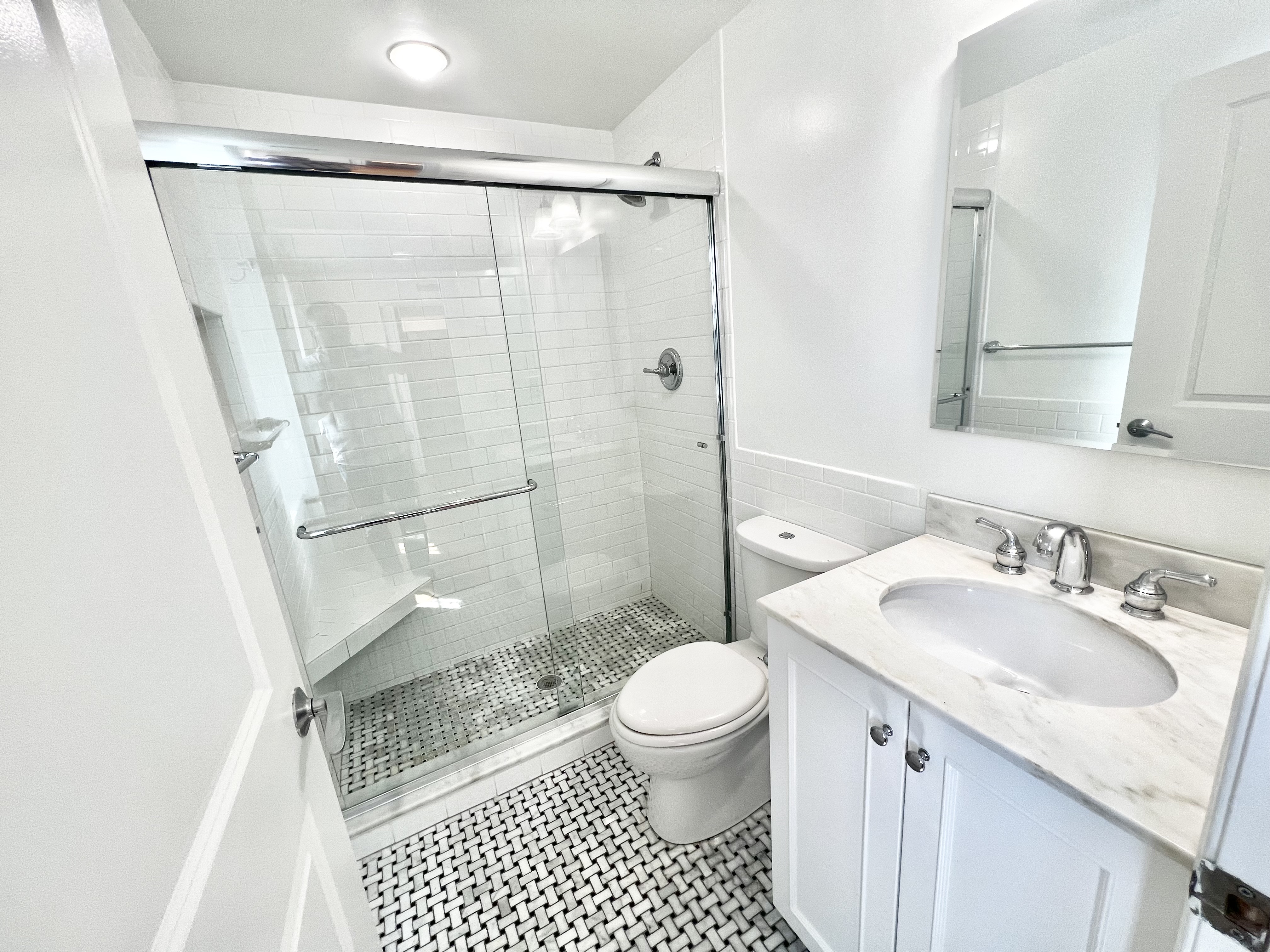2 bed, 2 bath apartment for rent at 17 Chapel Unit A0909, Longwood — photo 8 of 16