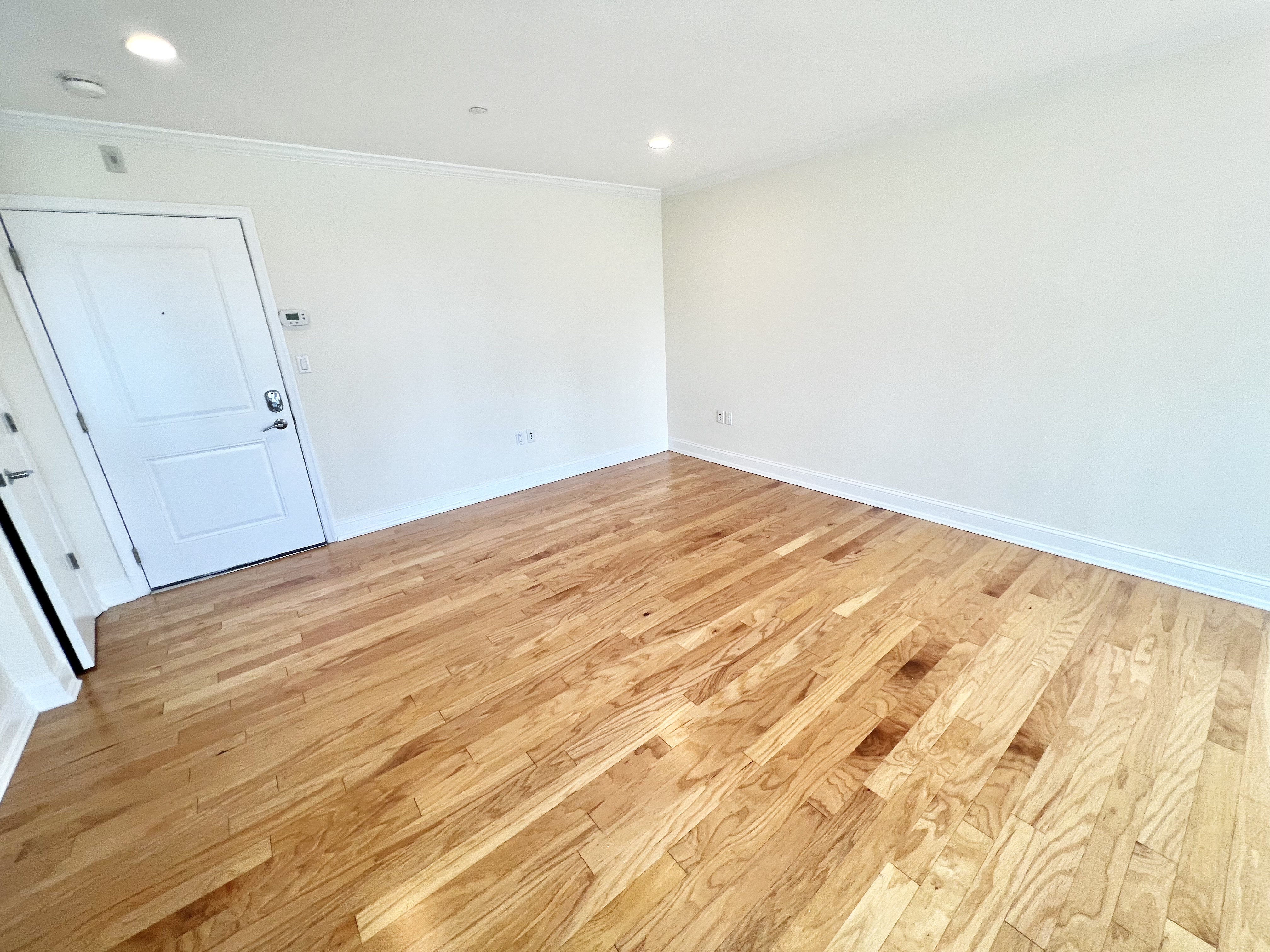 1 bed, 1 bath apartment for rent at 17 Chapel St Unit A0806, Longwood — photo 4 of 17