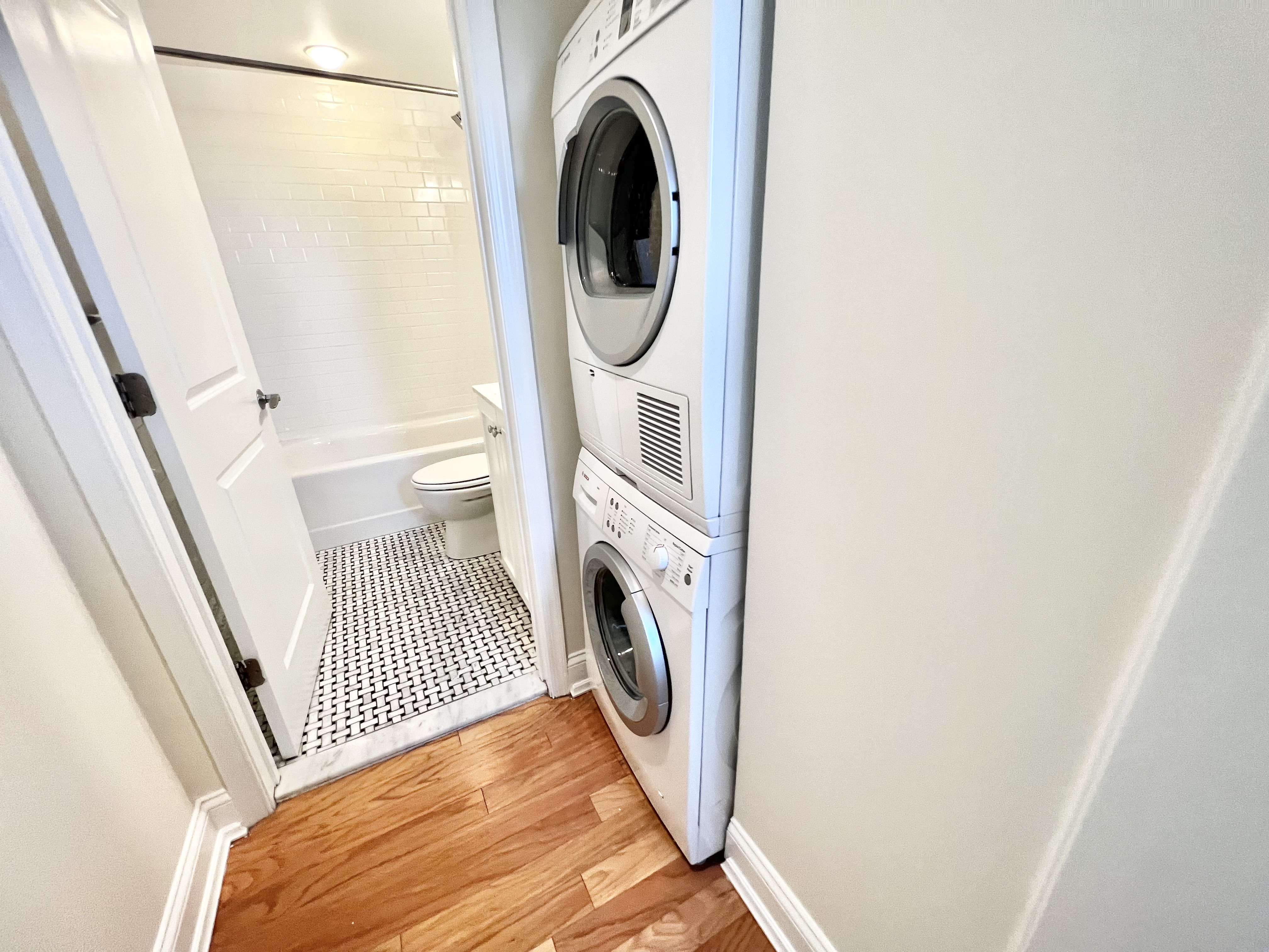 1 bed, 1 bath apartment for rent at 17 Chapel St Unit A0806, Longwood — photo 8 of 17
