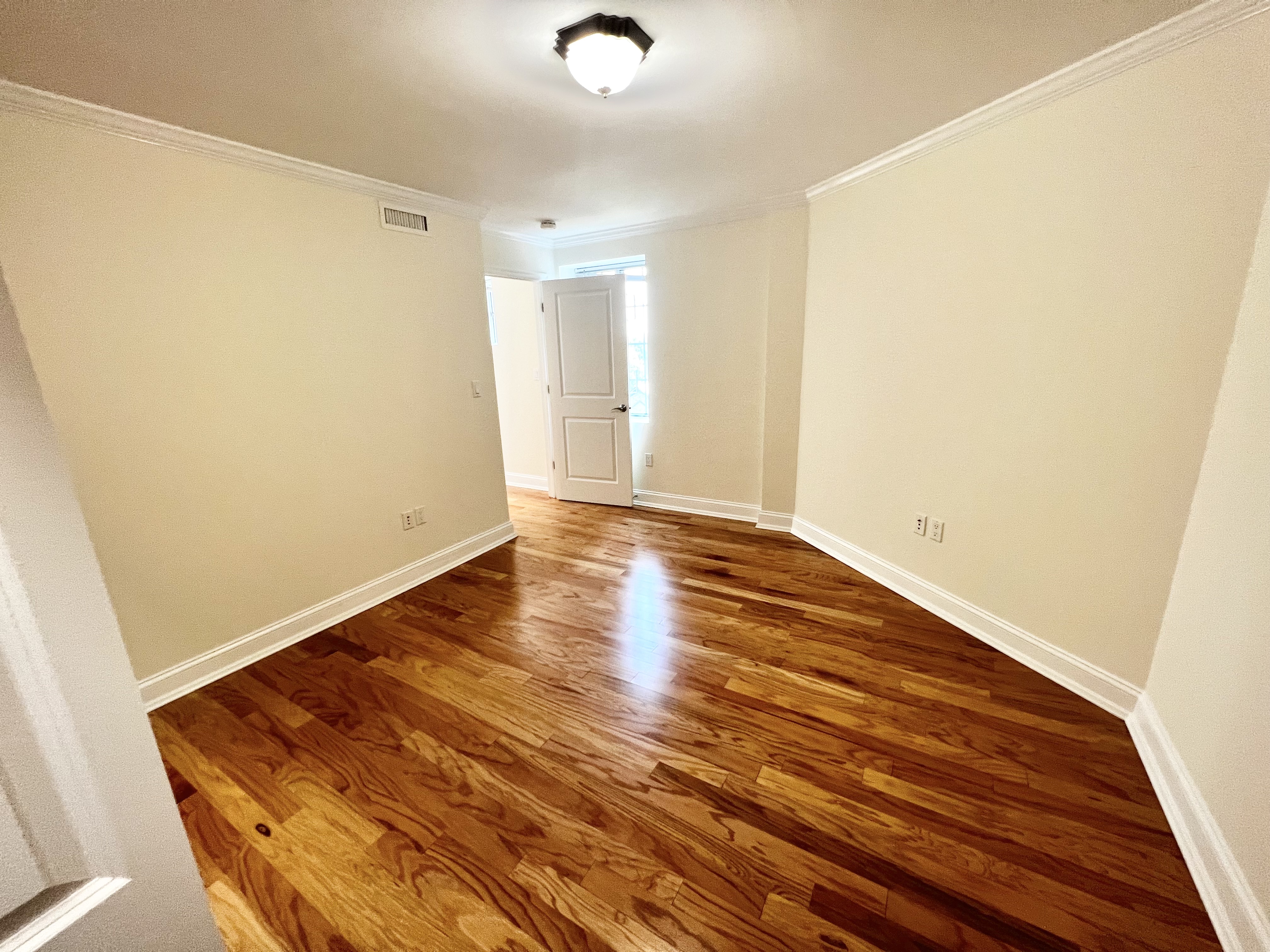 1 bed, 1 bath apartment for rent at 17 Chapel St Unit A0806, Longwood — photo 11 of 17