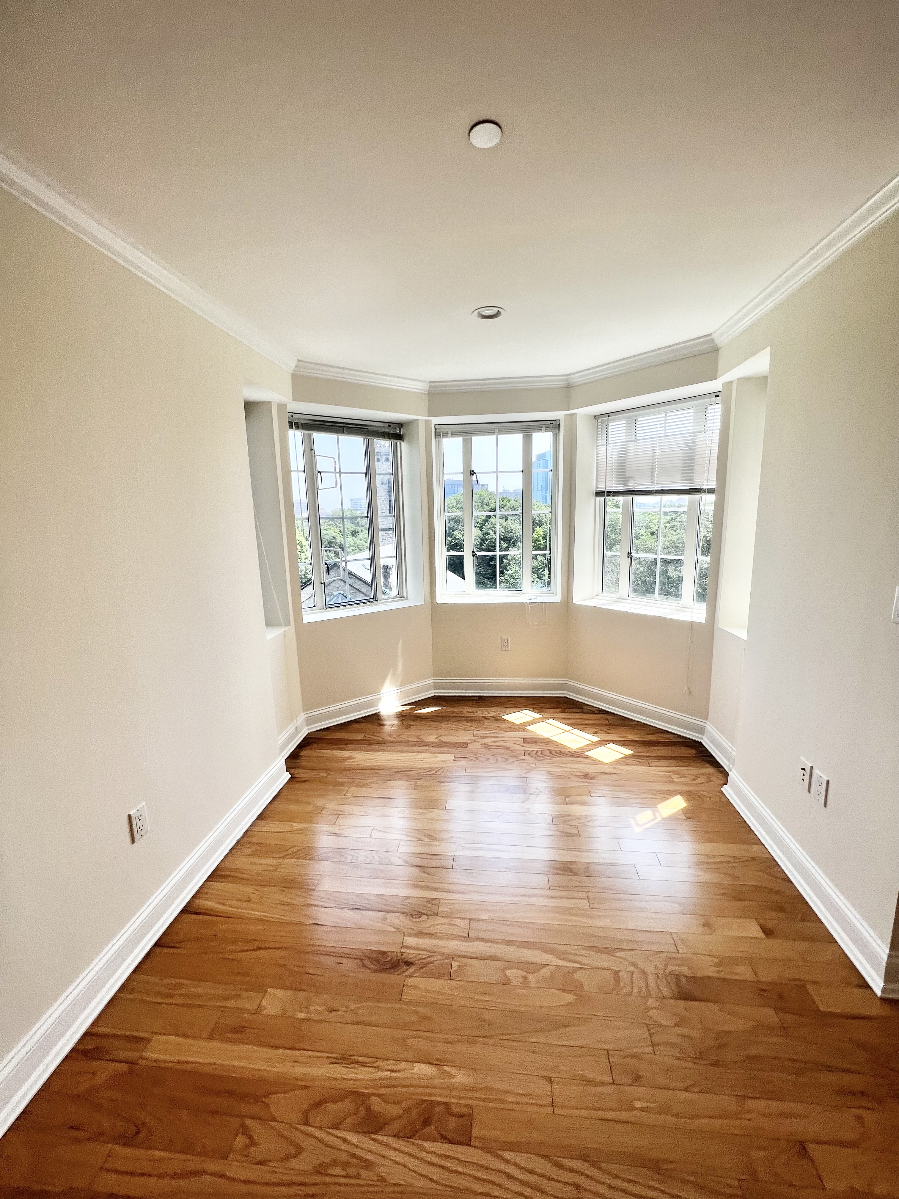 1 bed, 1 bath apartment for rent at 17 Chapel St Unit A0806, Longwood — photo 5 of 17