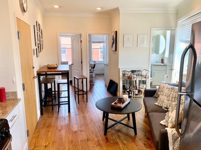 3 bed, 2 bath apartment for rent at 22 Moon St Unit 4, North End