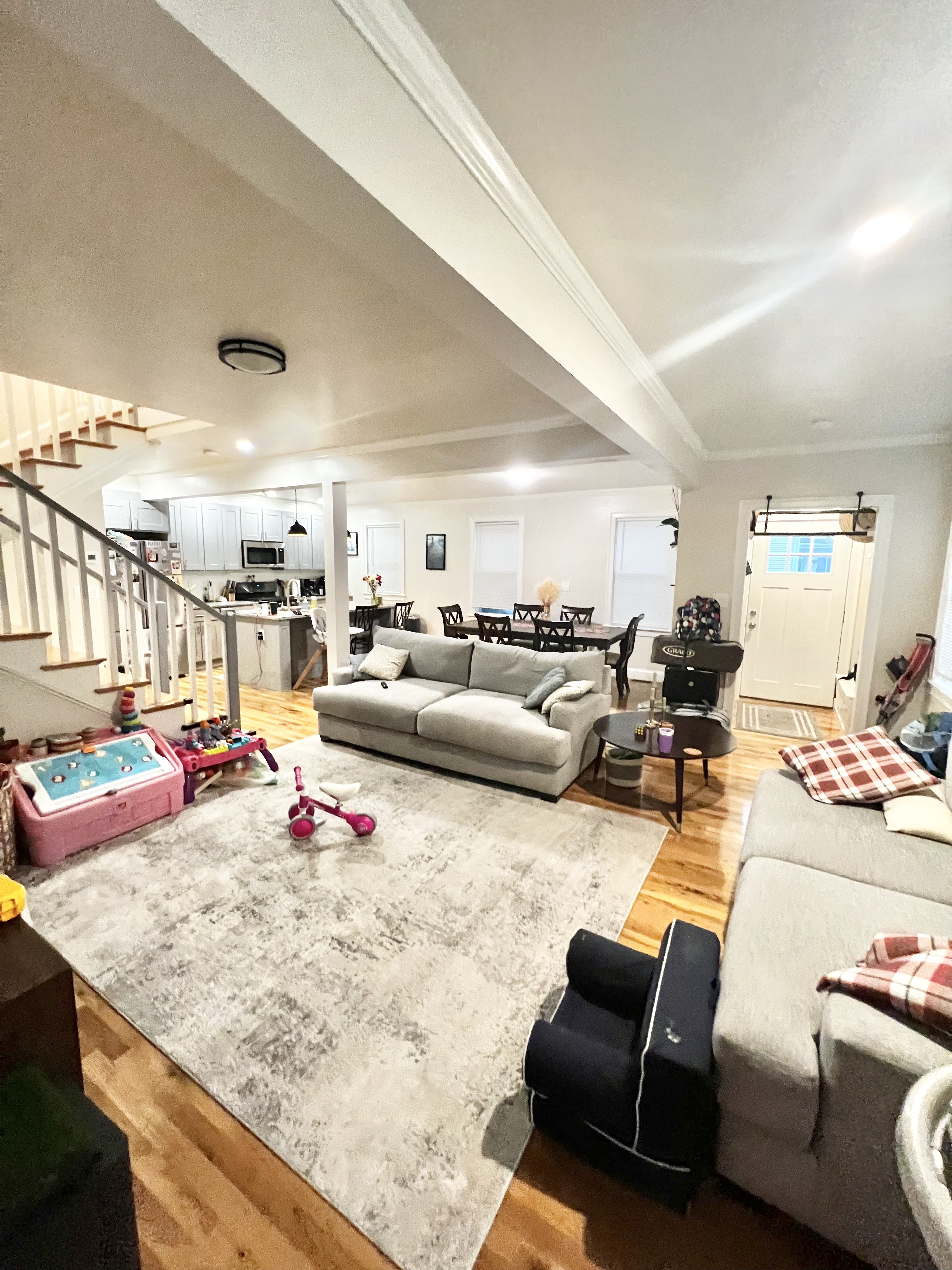 4 bed, 2.5 bath apartment for rent at 92 Willis Ave, Medford, Ma Unit 1, Medford — photo 2 of 25