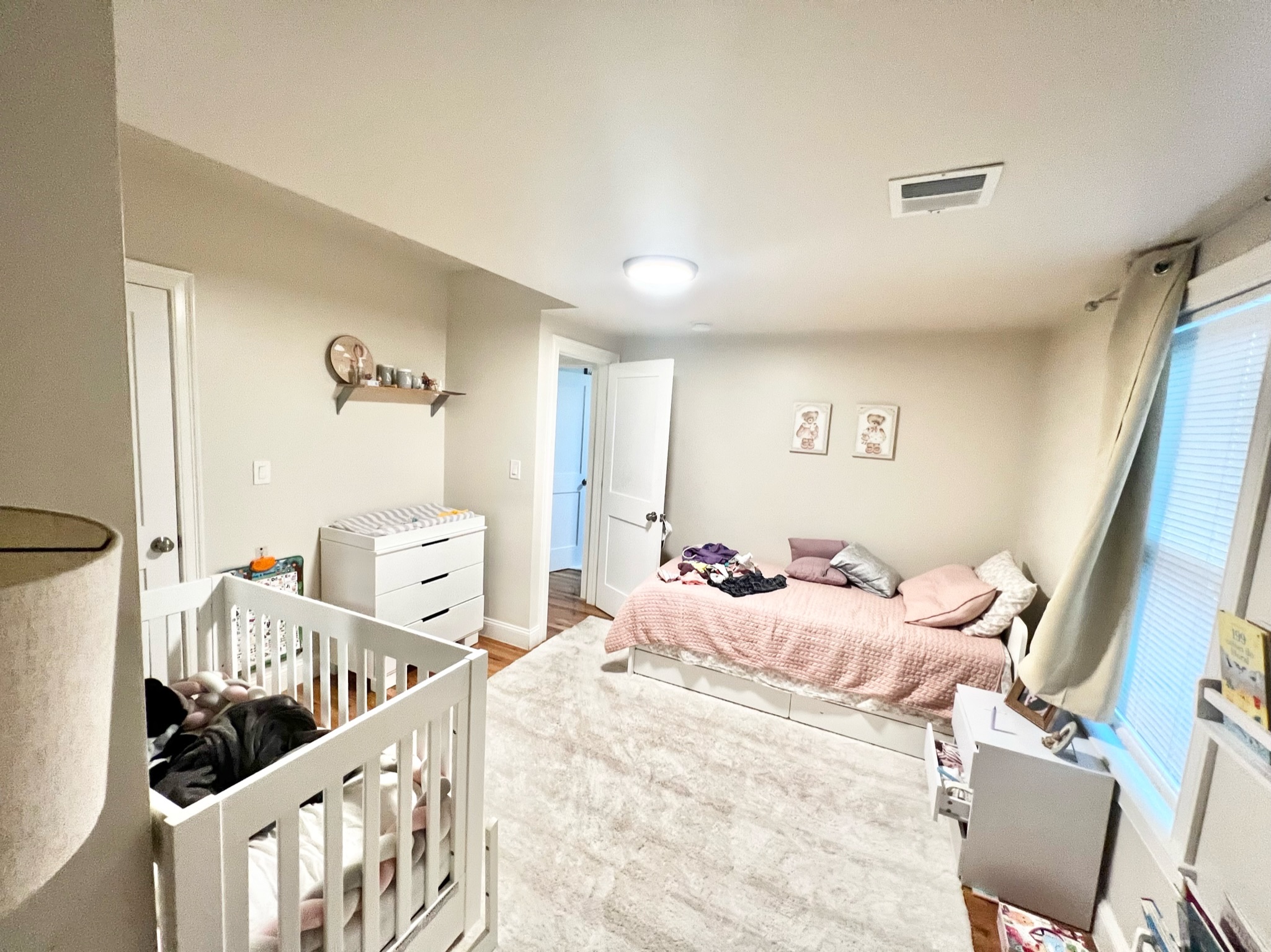 4 bed, 2.5 bath apartment for rent at 96 Willis Ave Unit 1, Medford — photo 14 of 22