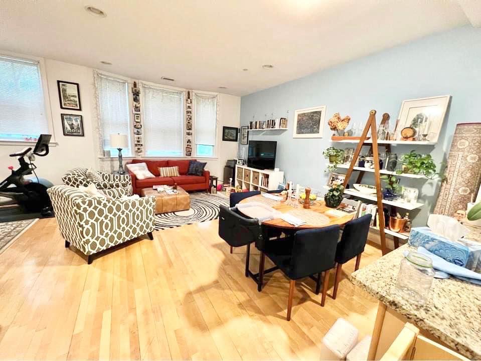 2 bed, 2.5 bath apartment for rent at 115 2nd St Unit PH09, Kendall Square — photo 4 of 14