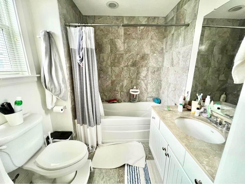 2 bed, 2.5 bath apartment for rent at 115 2nd St Unit PH09, Kendall Square — photo 8 of 14