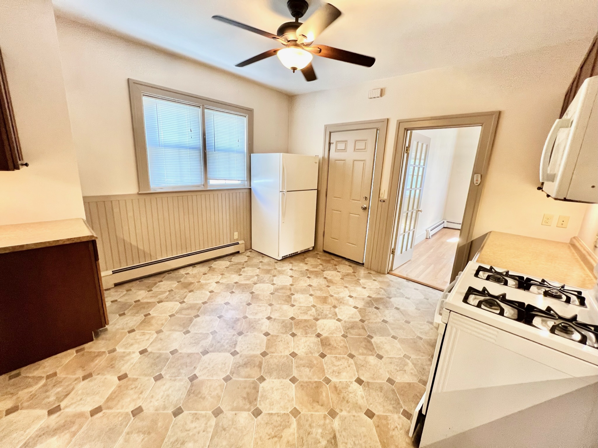 2 bed, 1 bath apartment for rent at 17 Harding St Unit 1, Mid Cambridge — photo 3 of 14