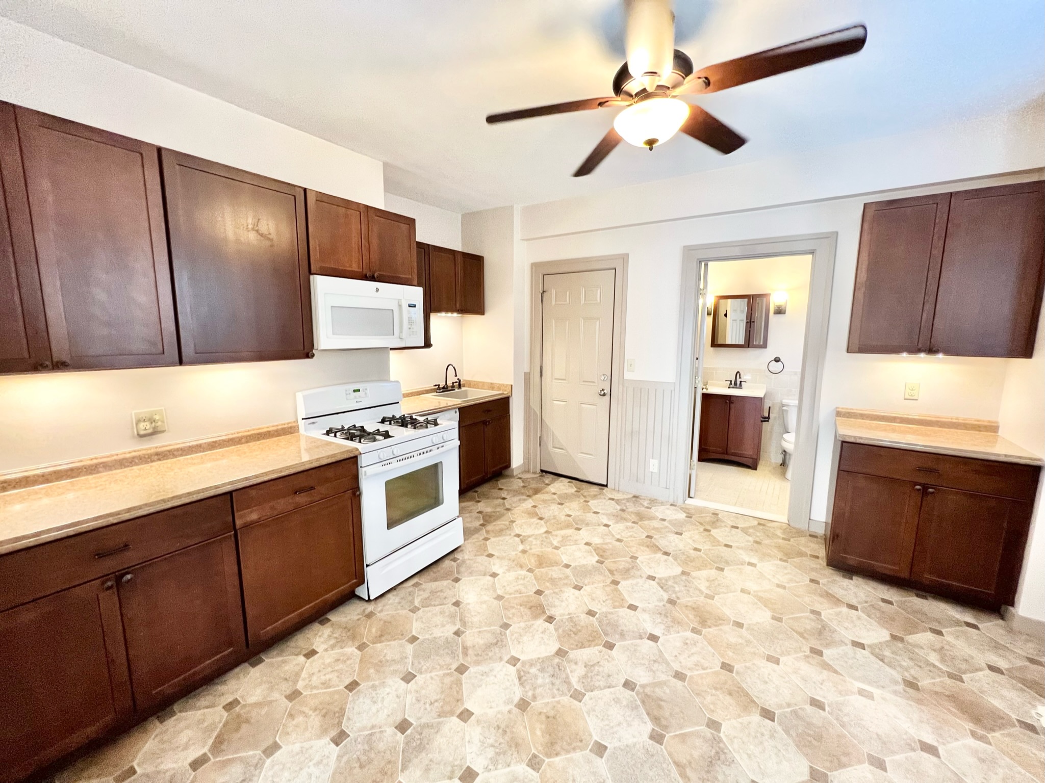 2 bed, 1 bath apartment for rent at 17 Harding St Unit 1, Mid Cambridge — photo 4 of 14