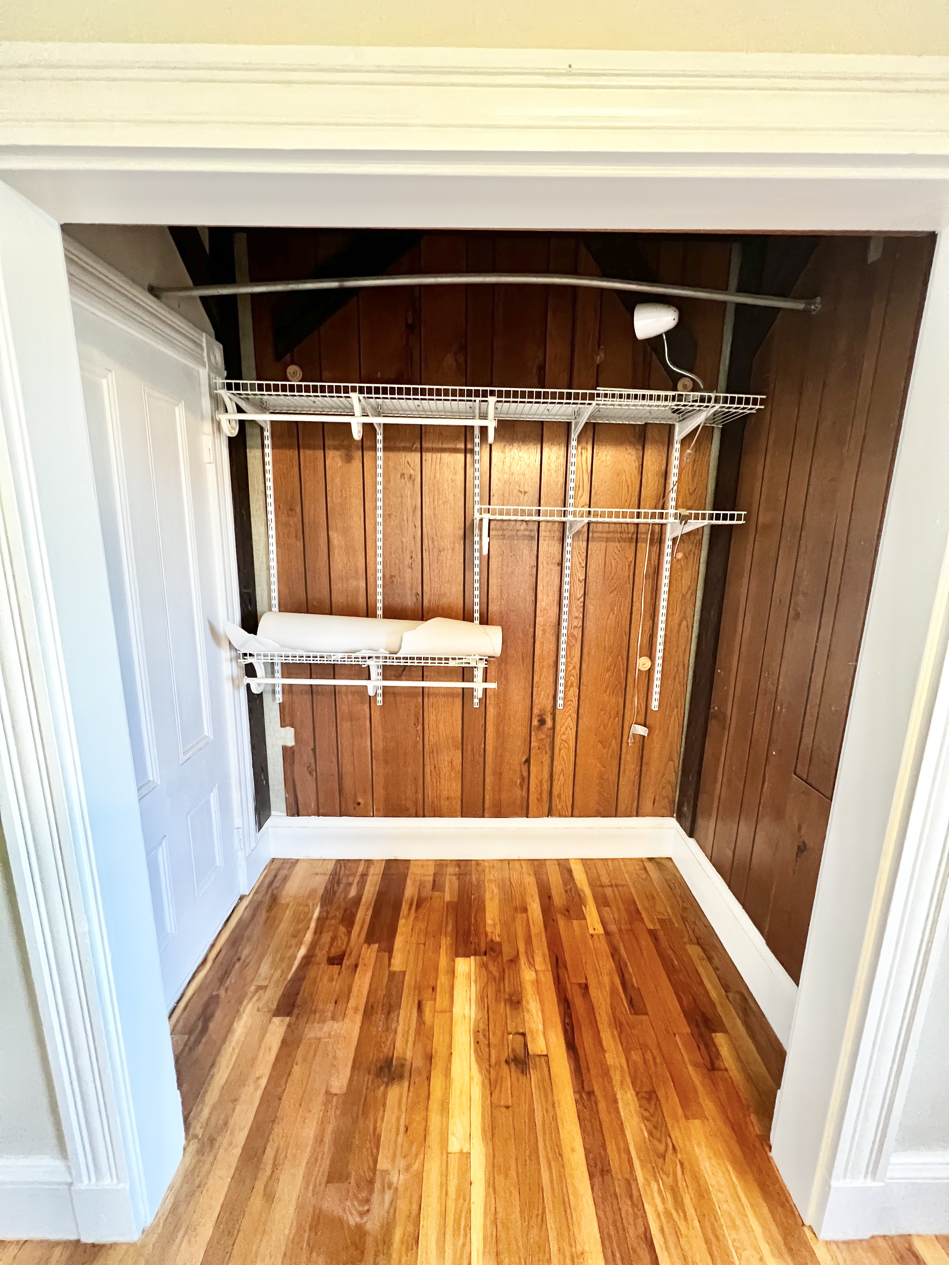 3 bed, 1 bath apartment for rent at 12 Litchfield St Unit 2, Brighton — photo 5 of 16