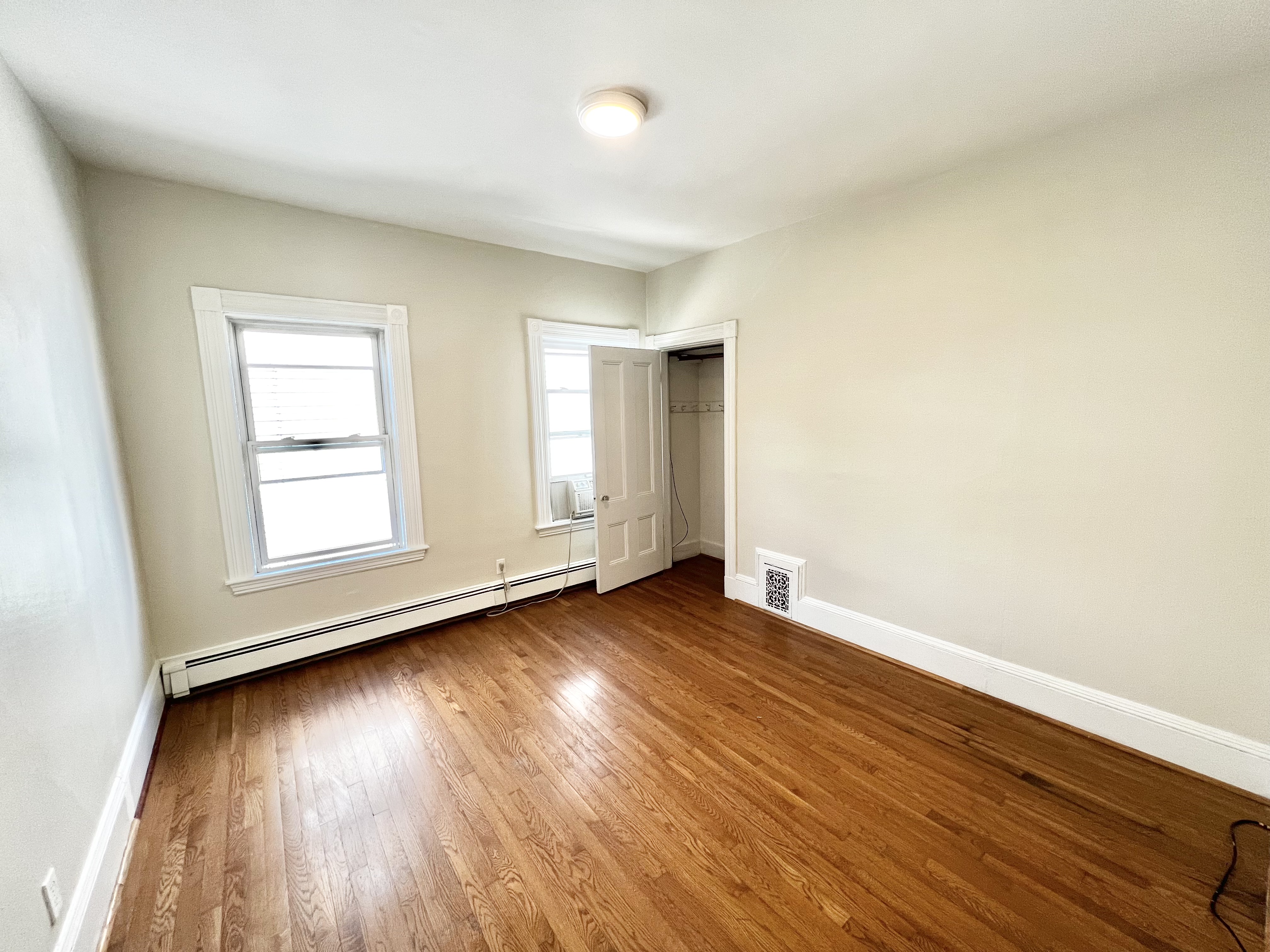 3 bed, 1 bath apartment for rent at 12 Litchfield St Unit 2, Brighton — photo 9 of 16