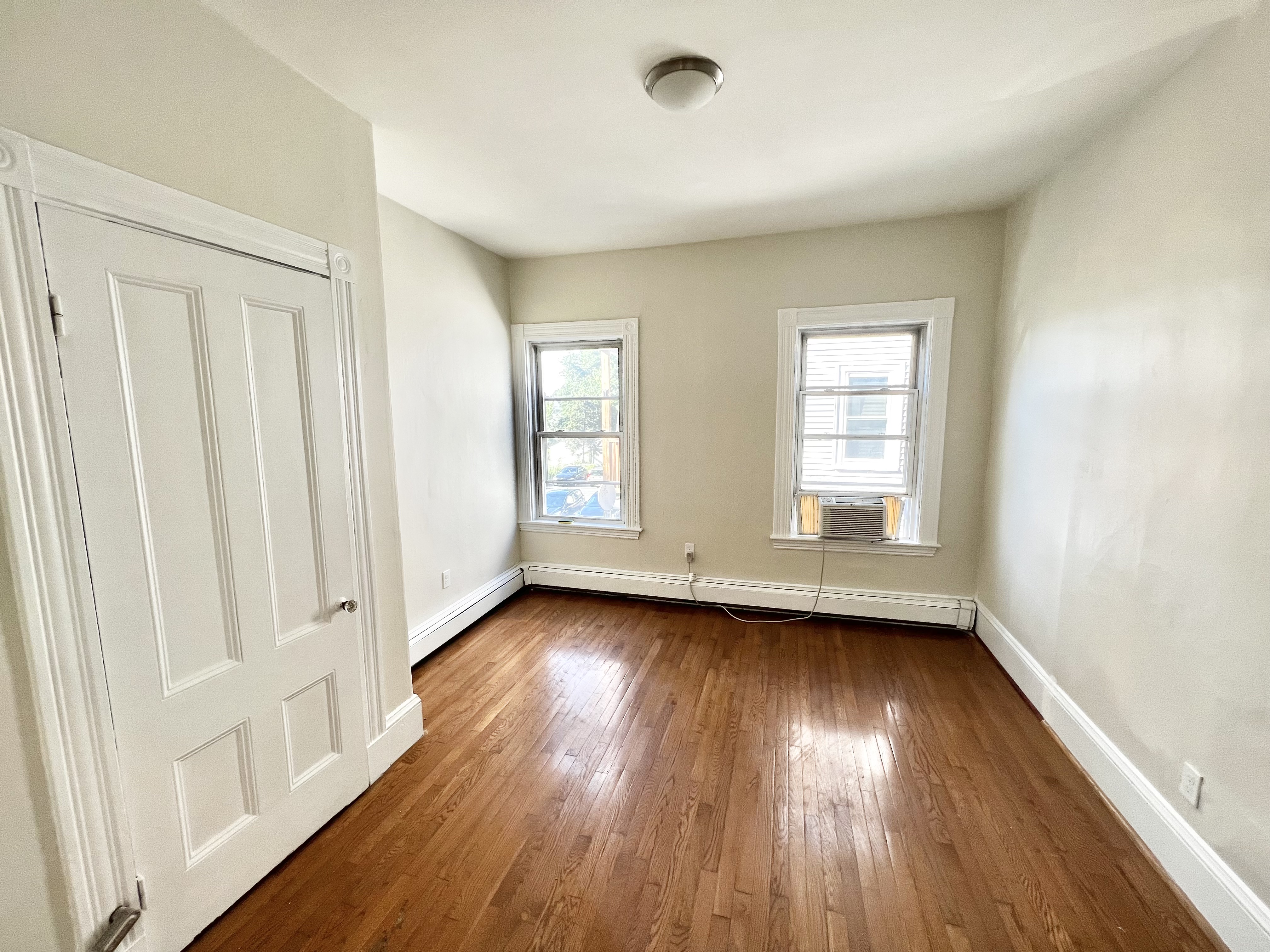 3 bed, 1 bath apartment for rent at 12 Litchfield St Unit 2, Brighton — photo 10 of 16