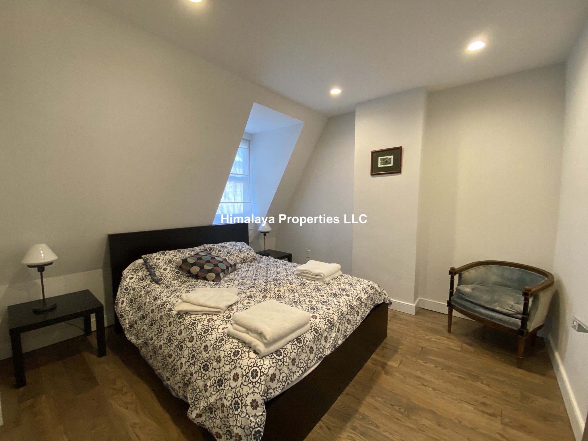4 bed, 2 bath apartment for rent at 12 Ward St Unit 1, South Boston — photo 6 of 9