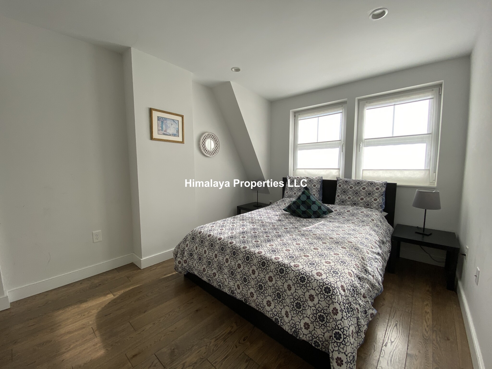 4 bed, 2 bath apartment for rent at 12 Ward St Unit 1, South Boston — photo 7 of 9