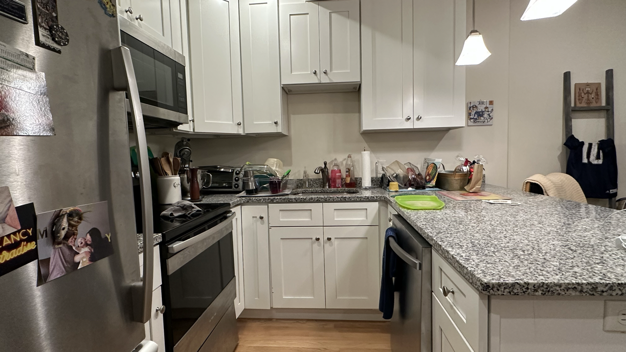 1 bed, 1 bath apartment for rent at 877 Beacon St Unit 23, Fenway — photo 4 of 26