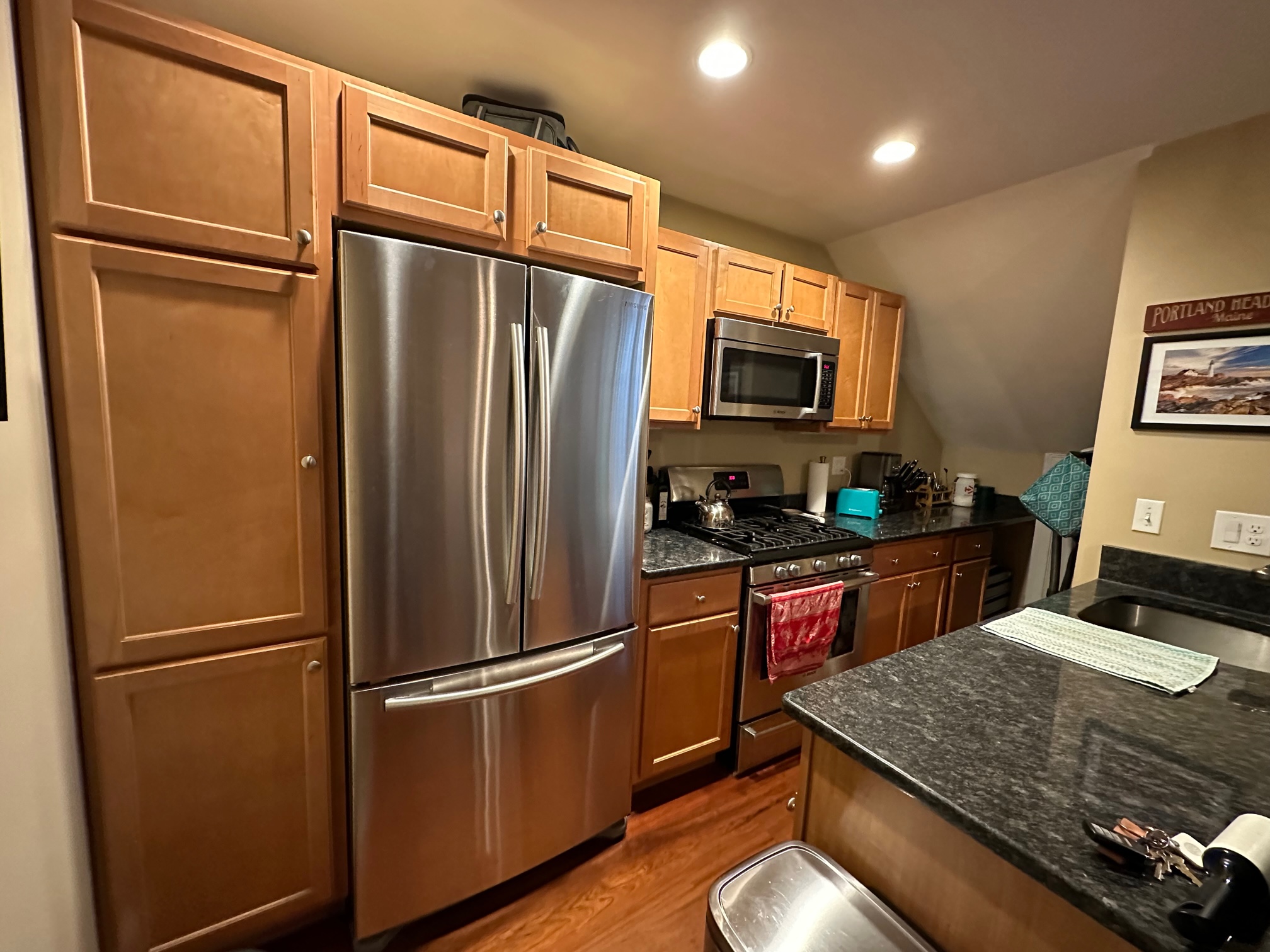Studio bed, 1 bath apartment for rent at 7 Grove St Unit A, Beacon Hill — photo 7 of 12
