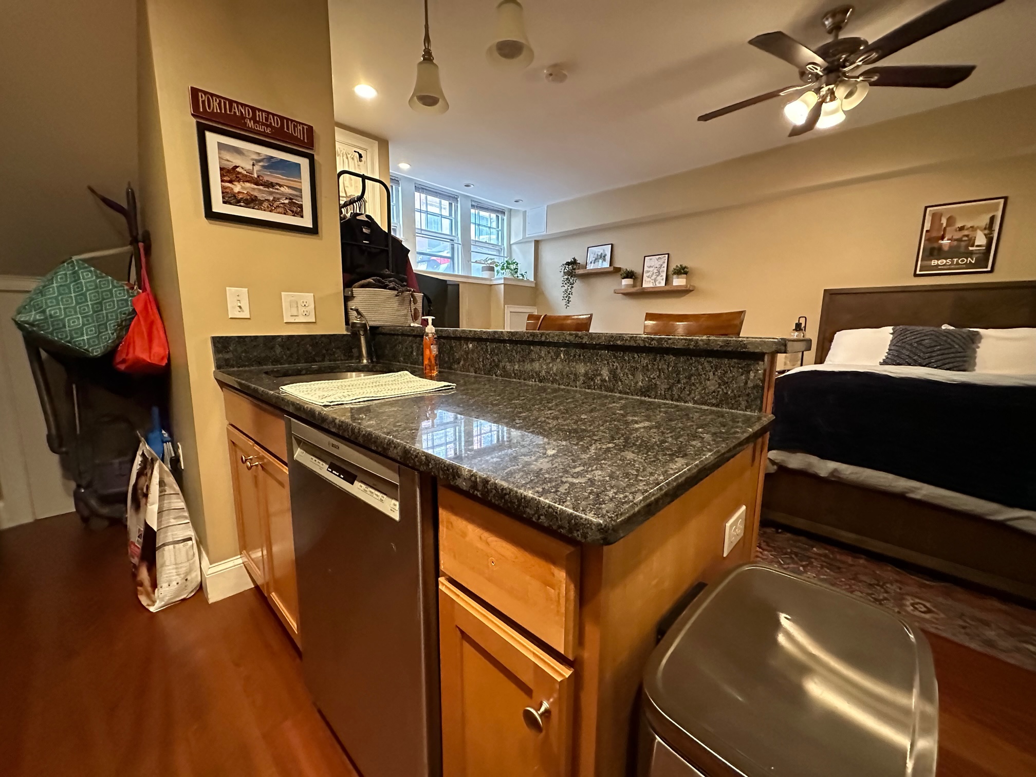 Studio bed, 1 bath apartment for rent at 7 Grove St Unit A, Beacon Hill — photo 9 of 12