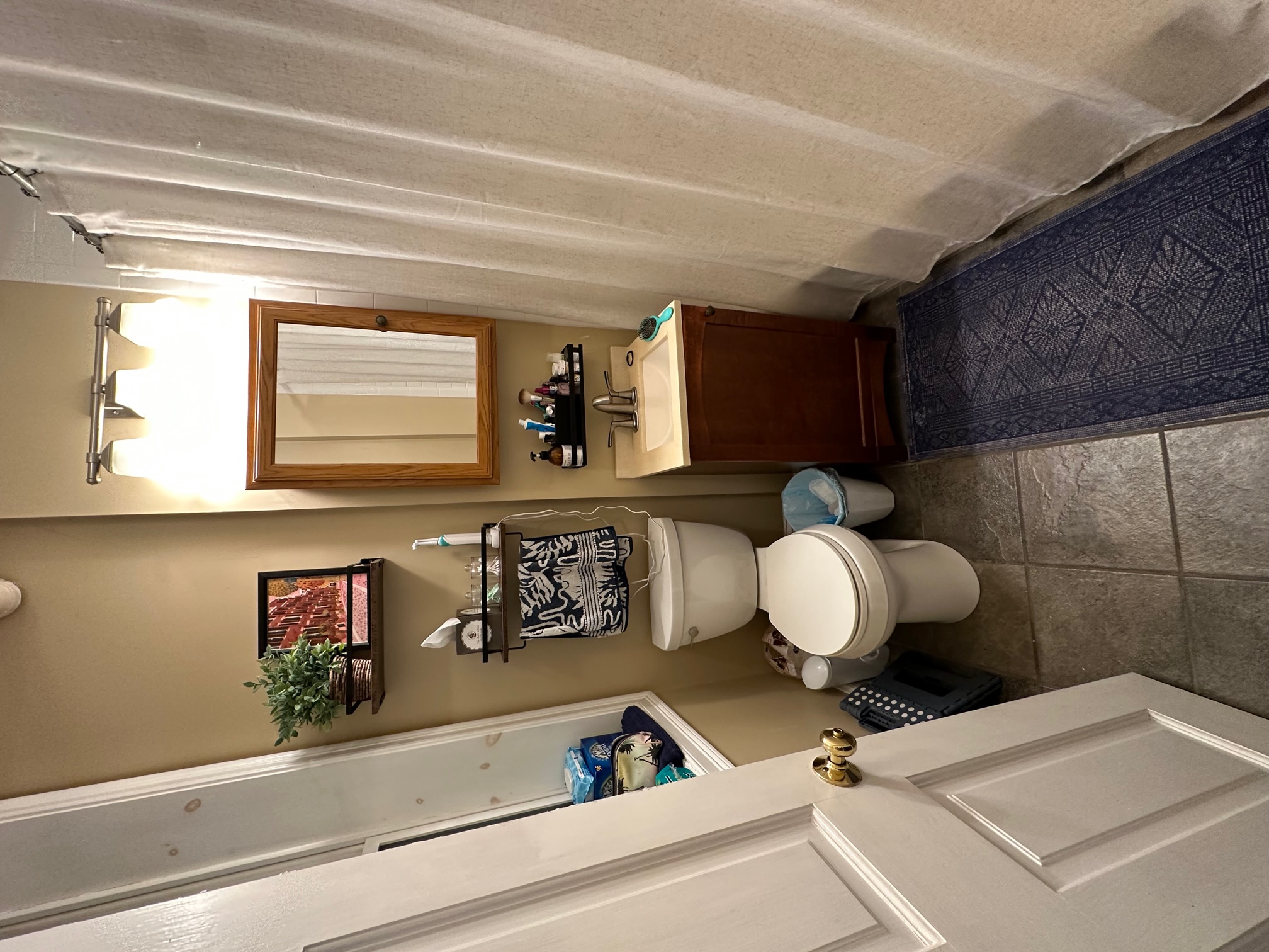 Studio bed, 1 bath apartment for rent at 7 Grove St Unit A, Beacon Hill — photo 11 of 12