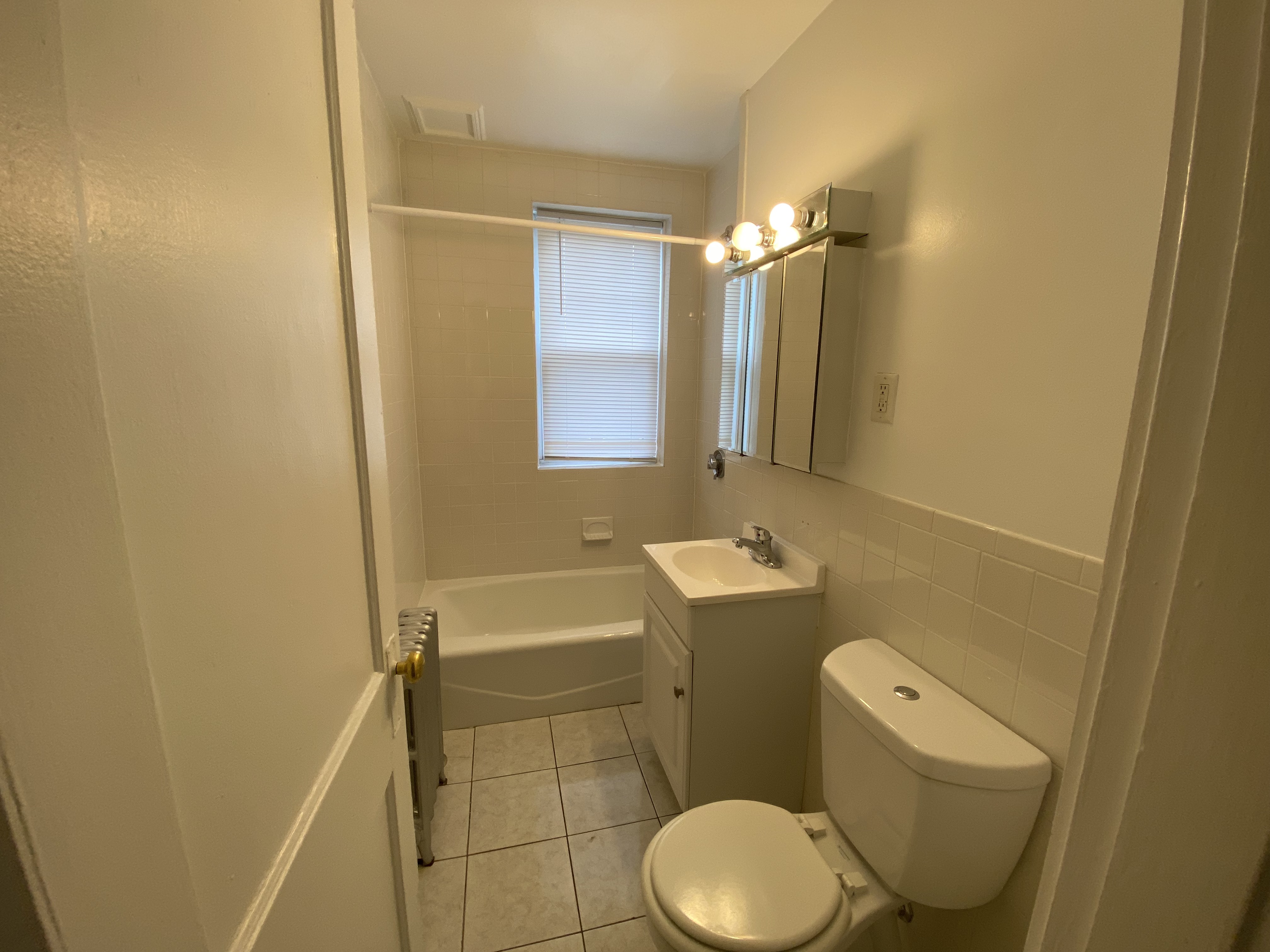 Studio bed, 1 bath apartment for rent at 29 Wendell St Unit 19-1, Harvard Square — photo 2 of 8