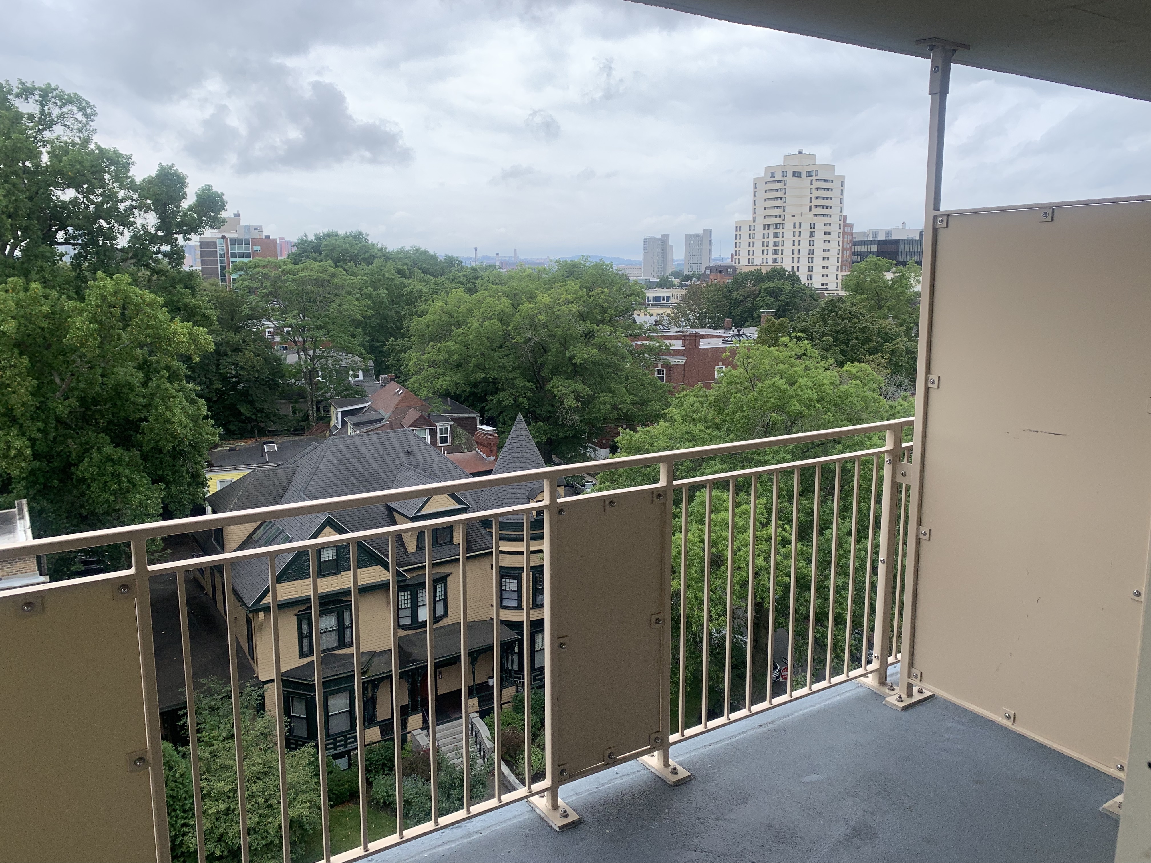 295 Harvard St, Mid-Cambridge