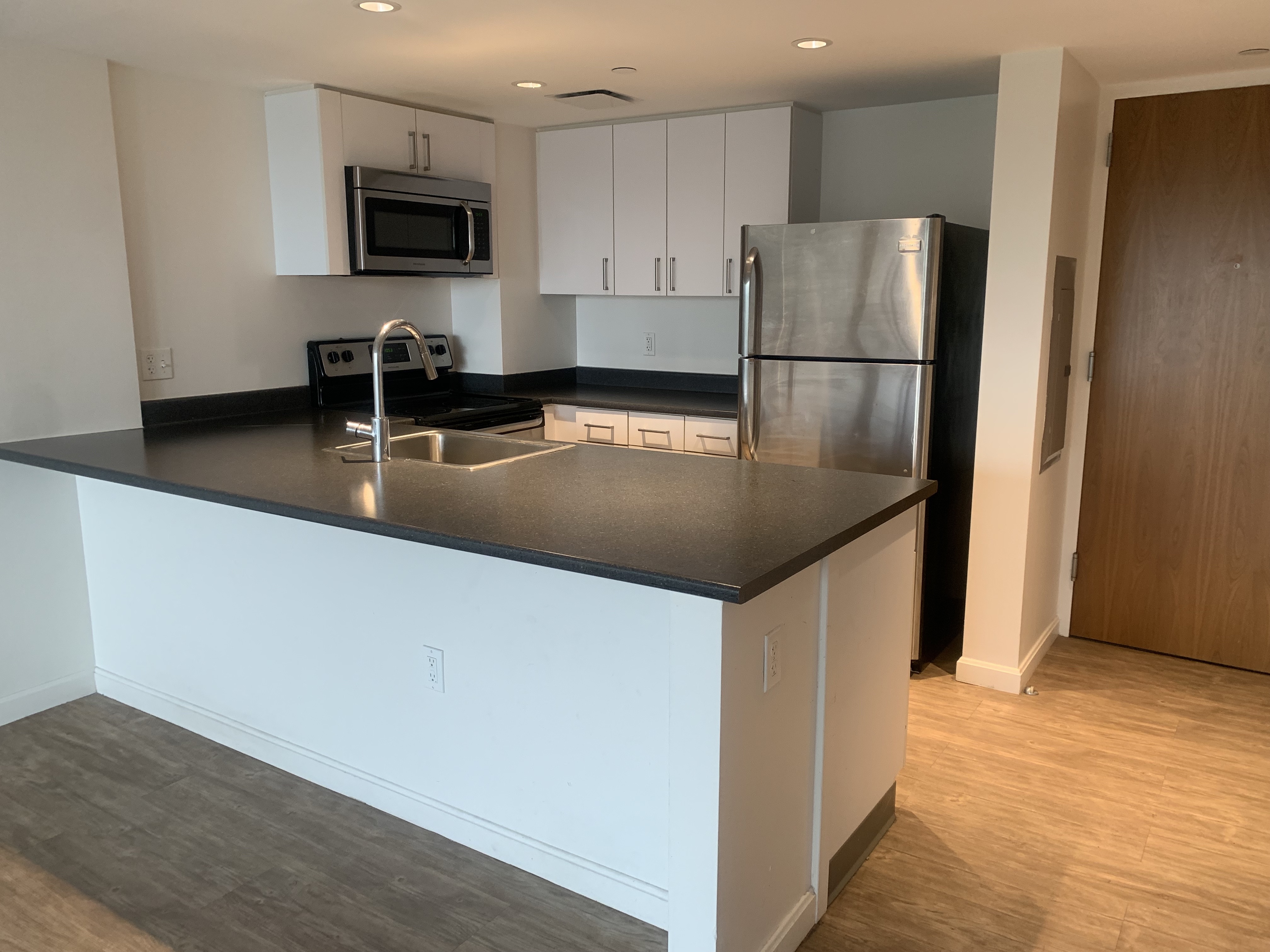 295 Harvard St, Mid-Cambridge