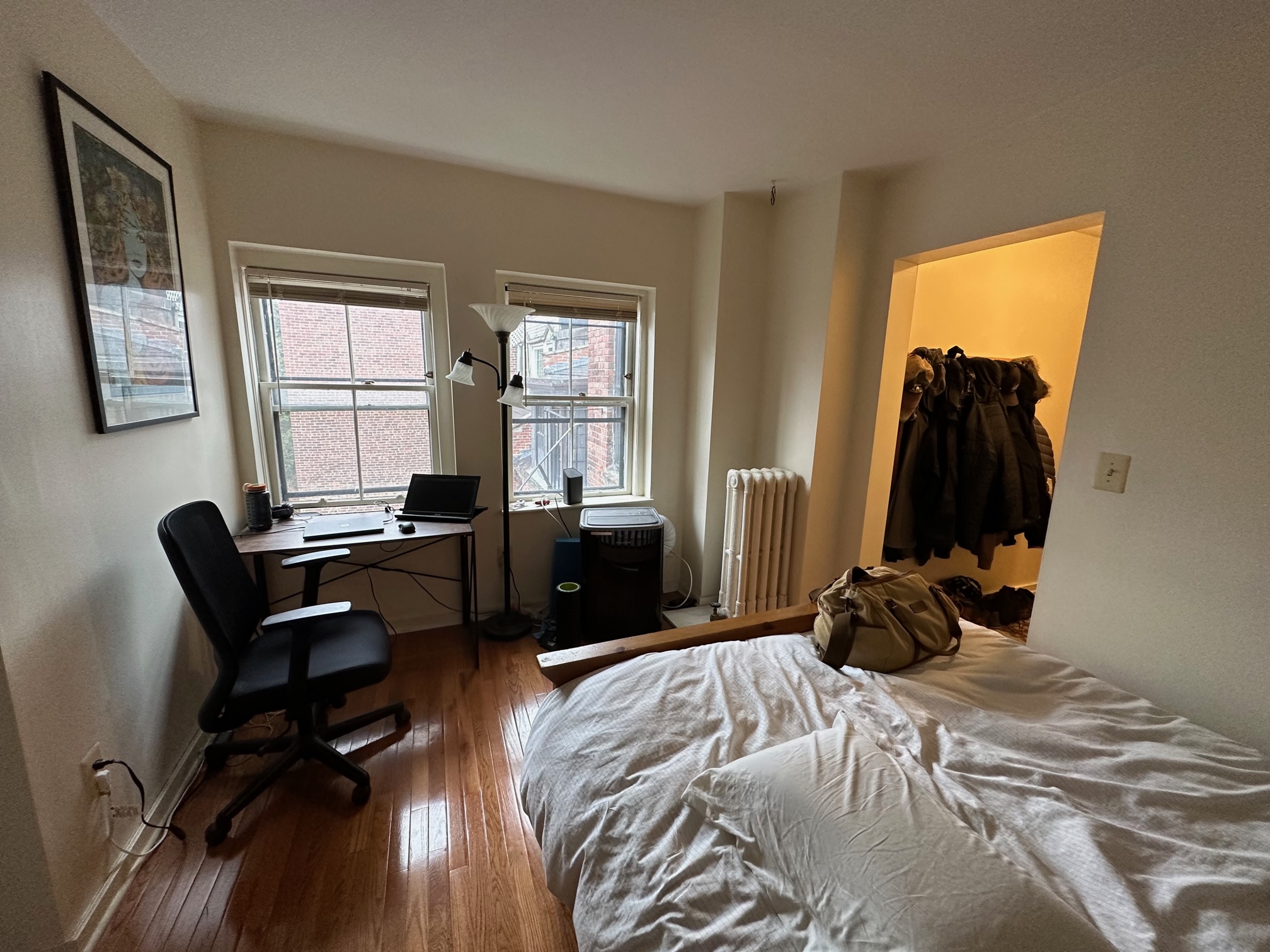 Studio bed, 1 bath apartment for rent at 68 Myrtle St Unit 9, Beacon Hill — photo 2 of 11
