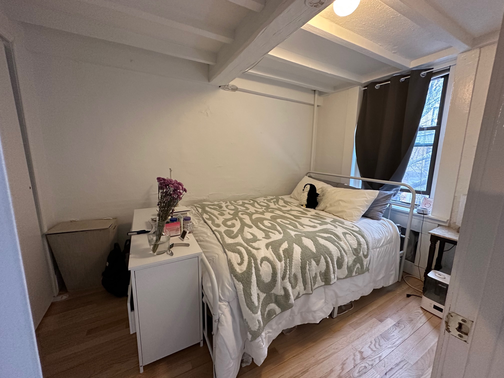 2 bed, 1 bath apartment for rent at 85 Charles St Unit 3, Beacon Hill